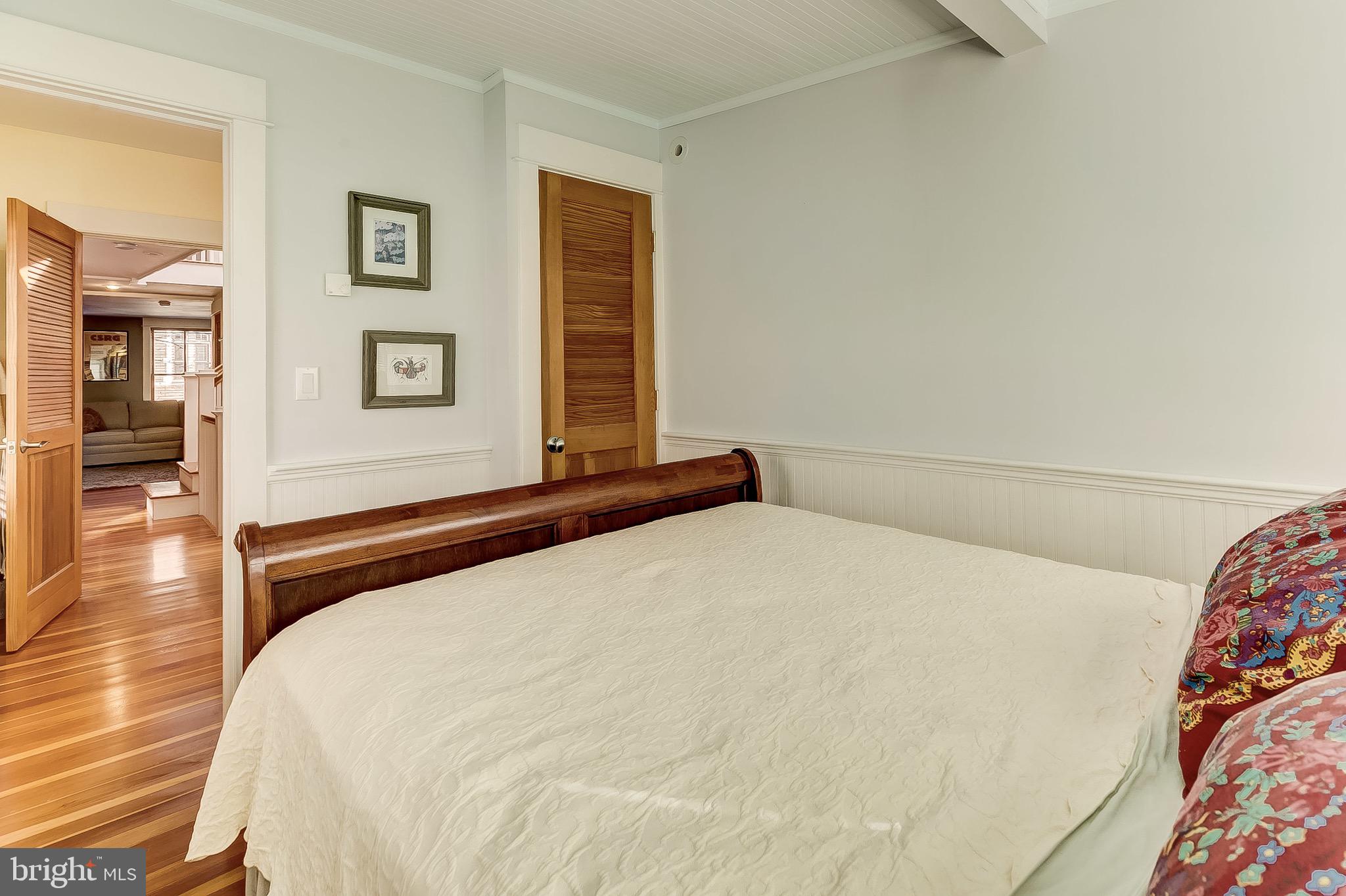 RIVERSIDE - Residential