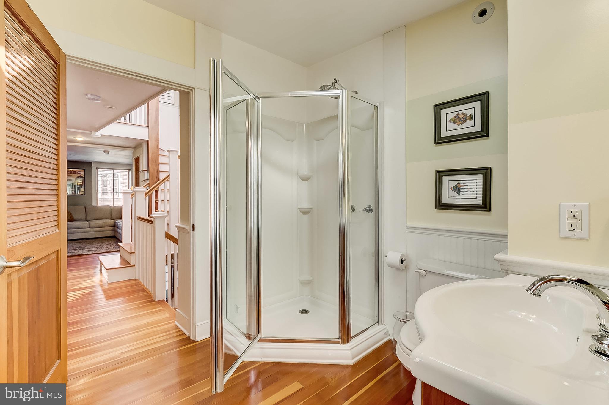 RIVERSIDE - Residential