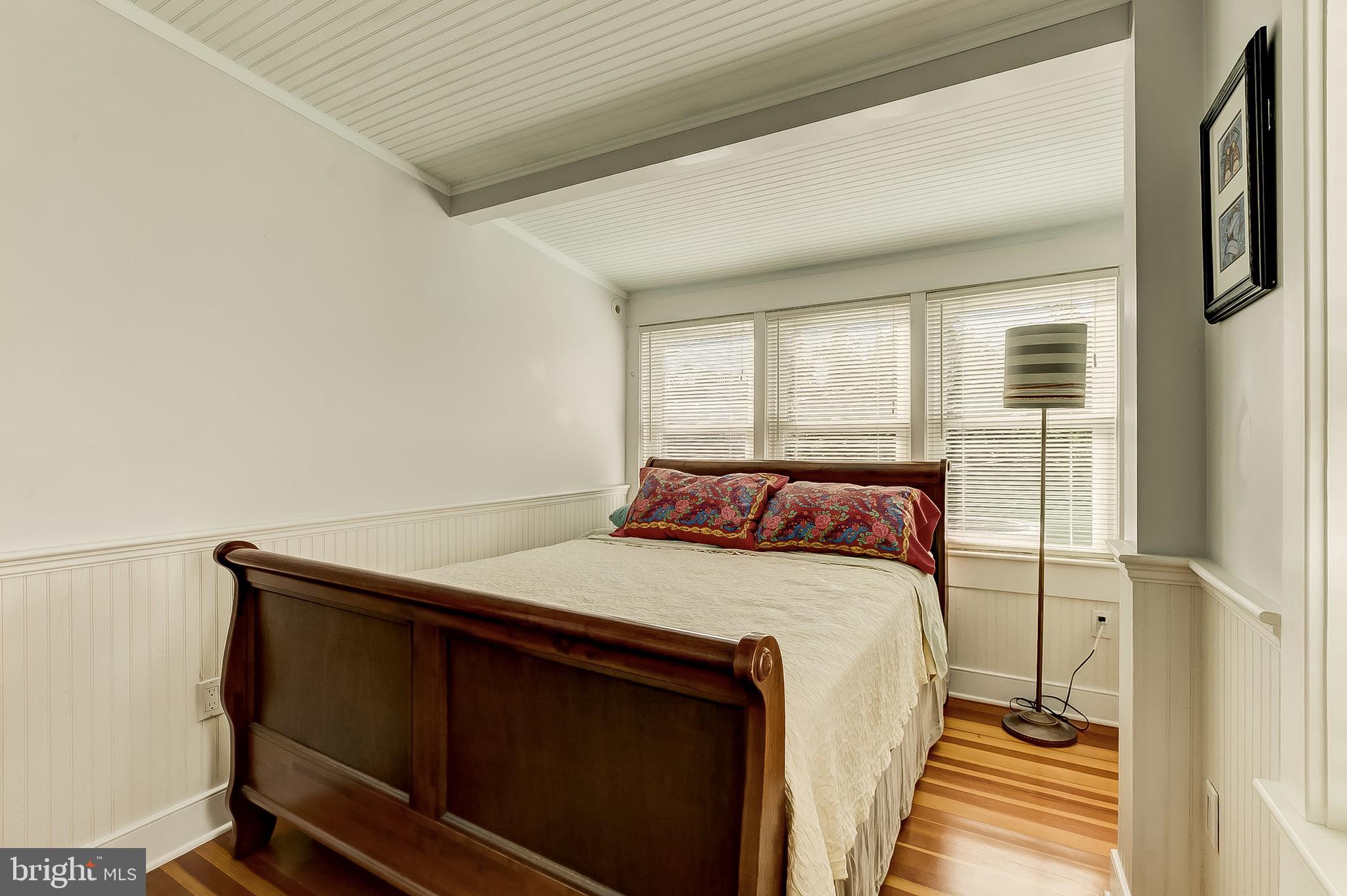 RIVERSIDE - Residential