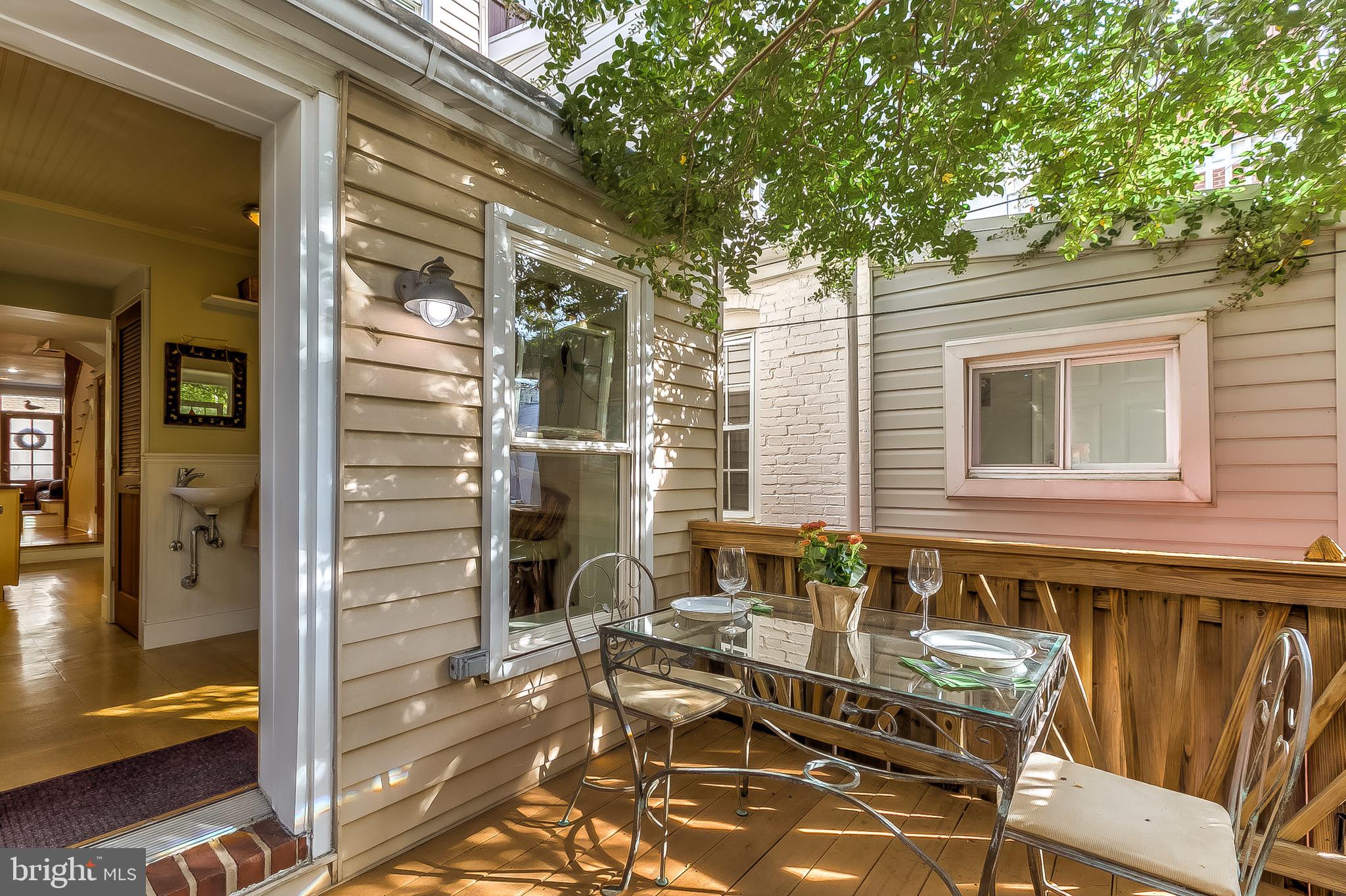 RIVERSIDE - Residential