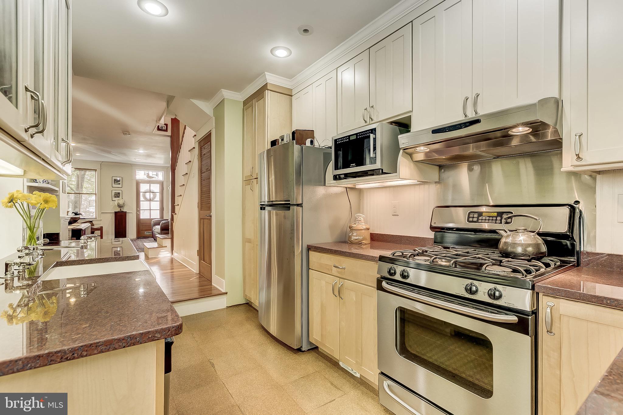 RIVERSIDE - Residential