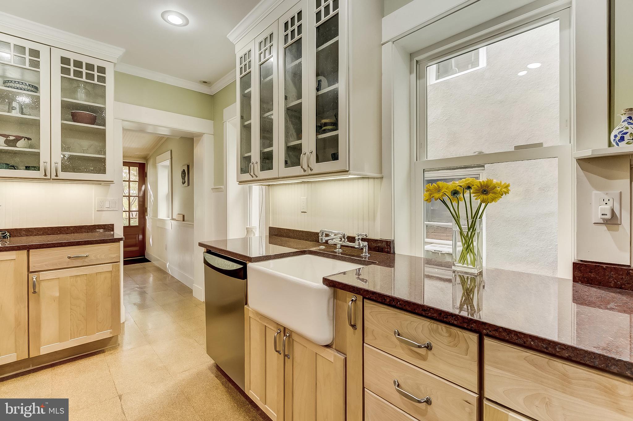 RIVERSIDE - Residential