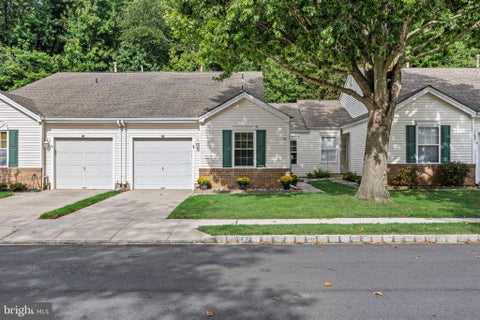 Photo of 42 Peppergrass Drive N, MT LAUREL, NJ 08054 (MLS # NJBL2121052)