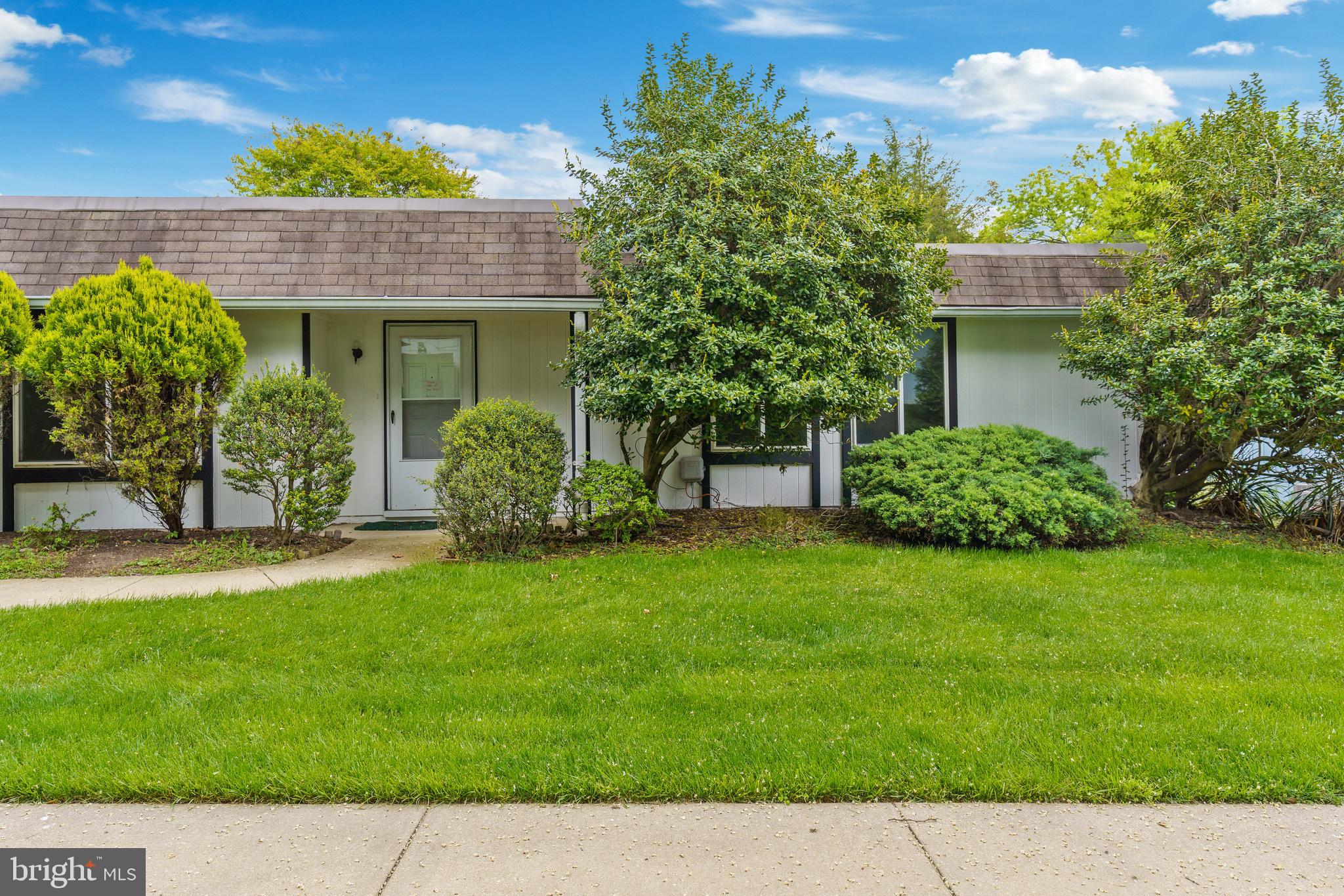 ROSSMOOR MUTUAL - Residential