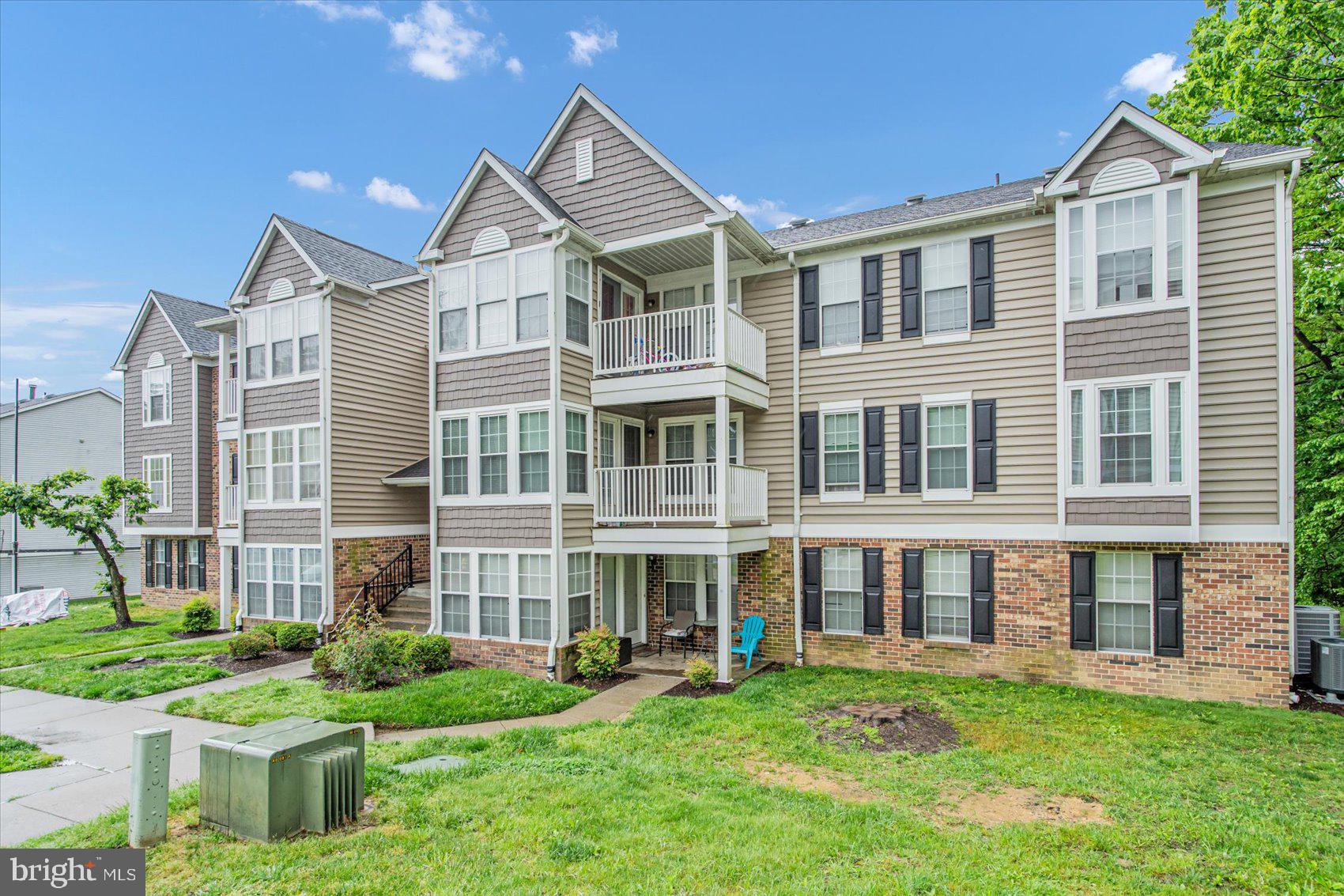 WOODBRIDGE CENTER - Residential