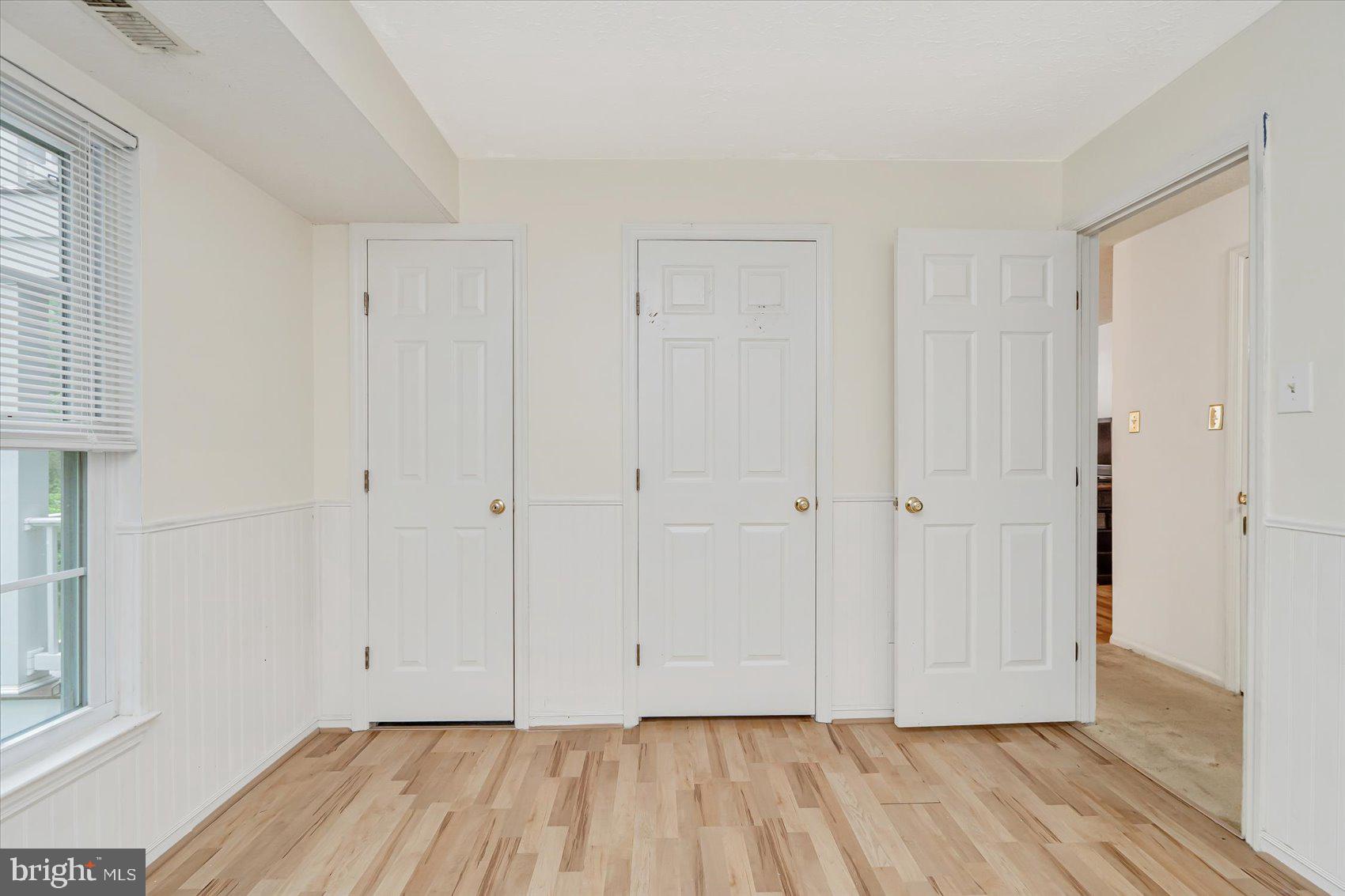 WOODBRIDGE CENTER - Residential