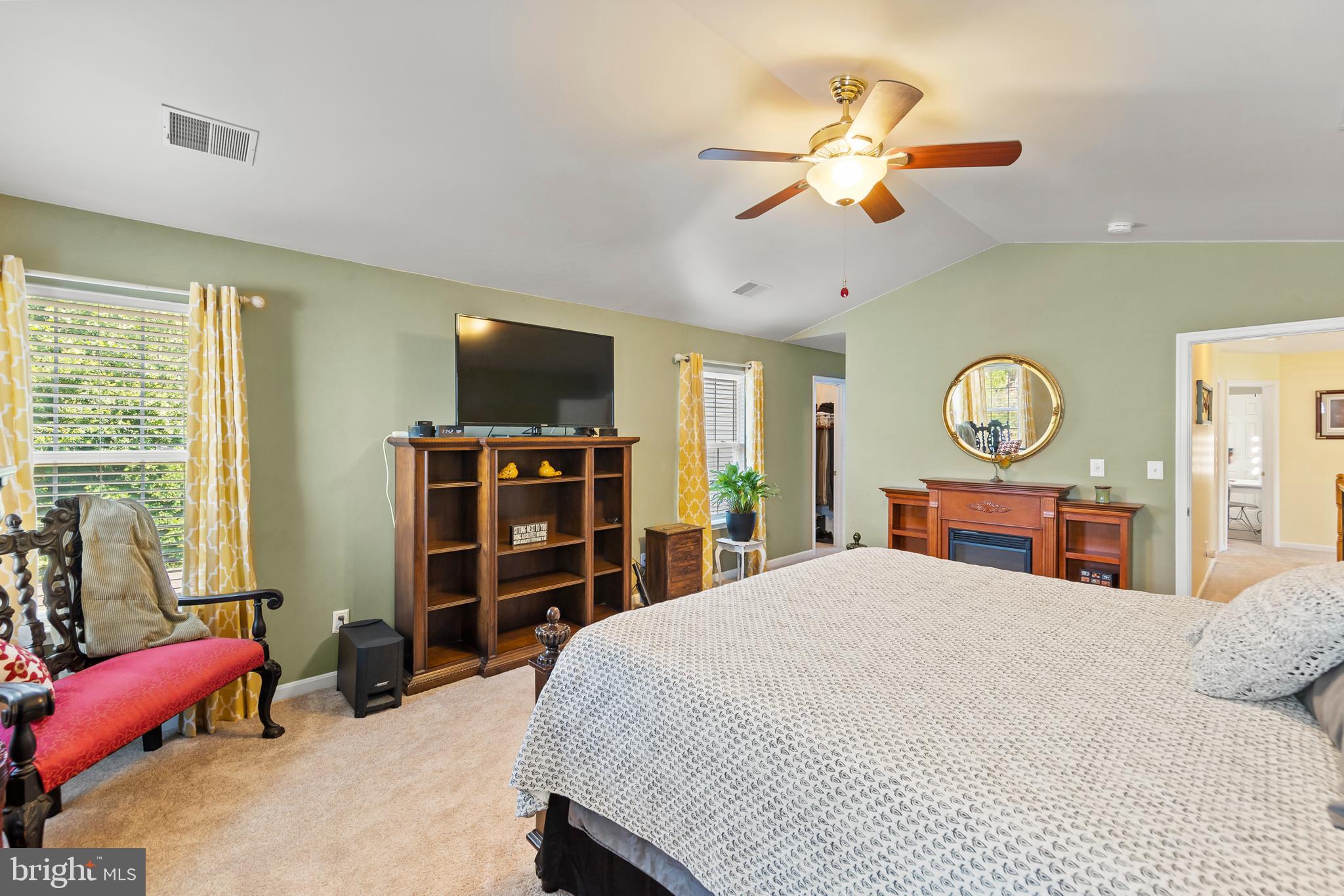 WAYSIDE VILLAGE - Residential