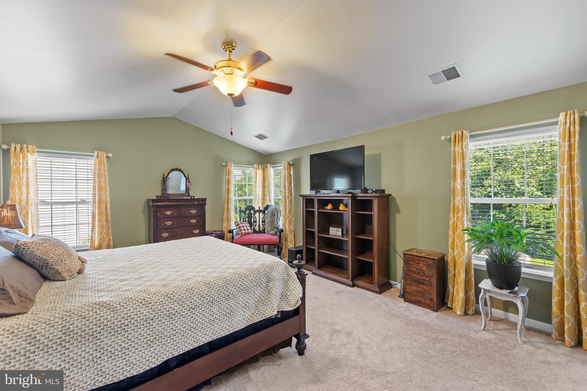 WAYSIDE VILLAGE - Residential