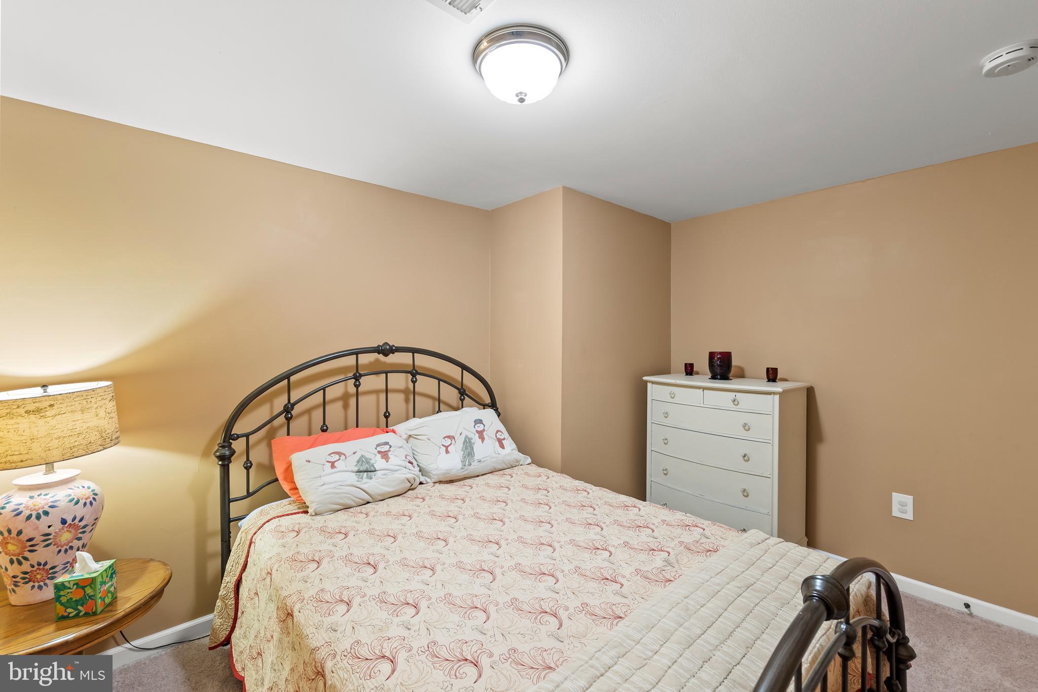 WAYSIDE VILLAGE - Residential