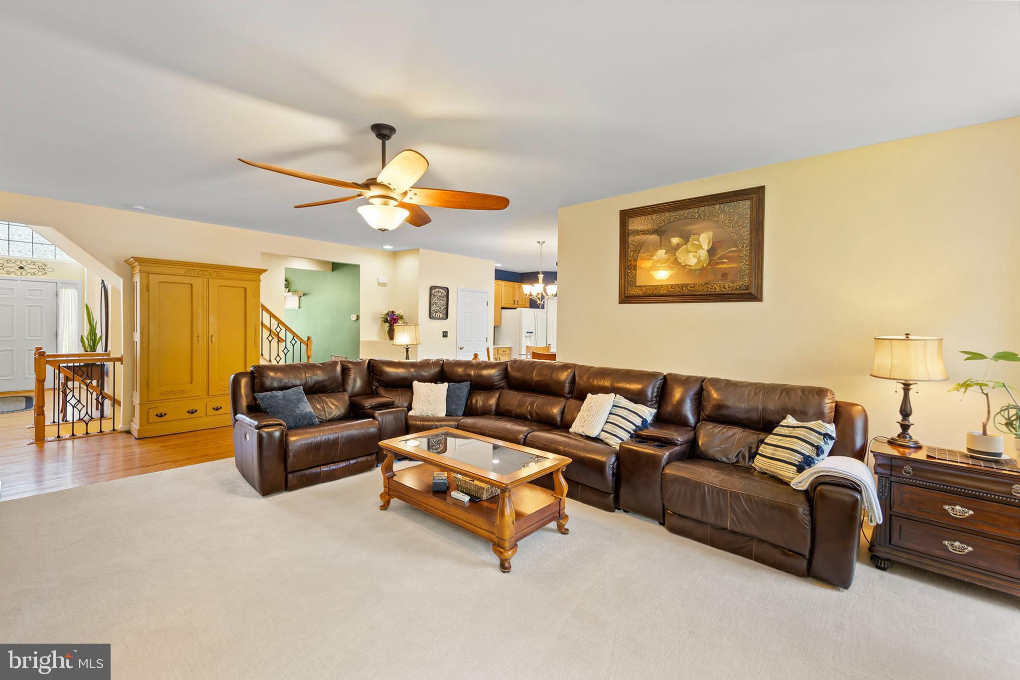 WAYSIDE VILLAGE - Residential