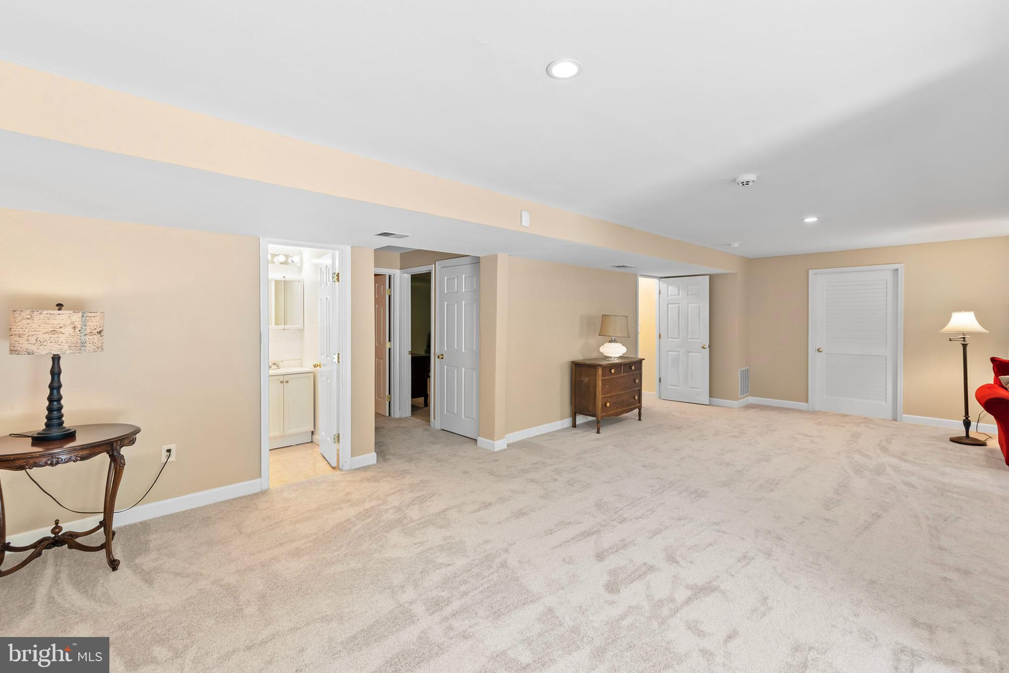 WAYSIDE VILLAGE - Residential