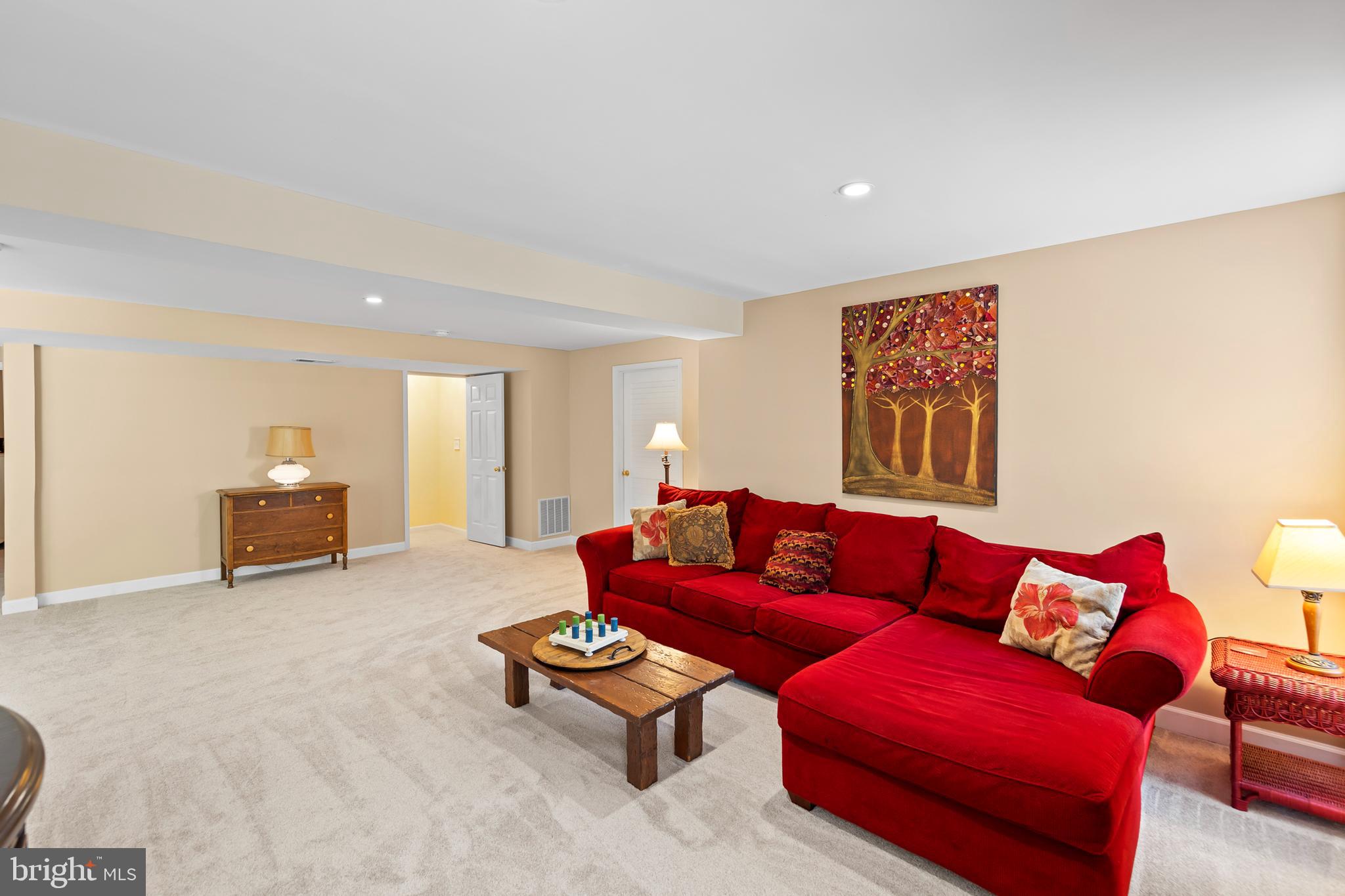 WAYSIDE VILLAGE - Residential