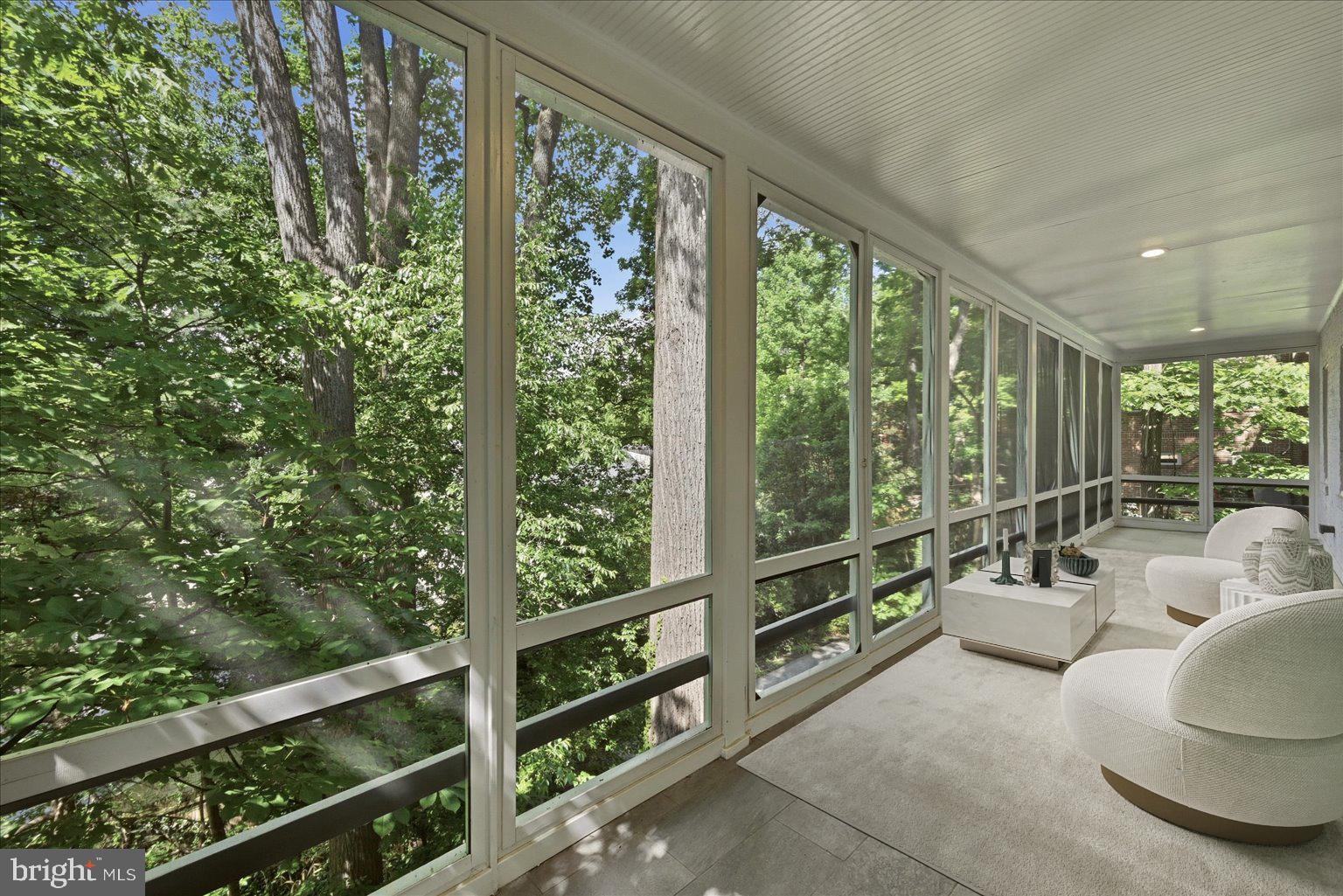 CLEVELAND PARK - Residential