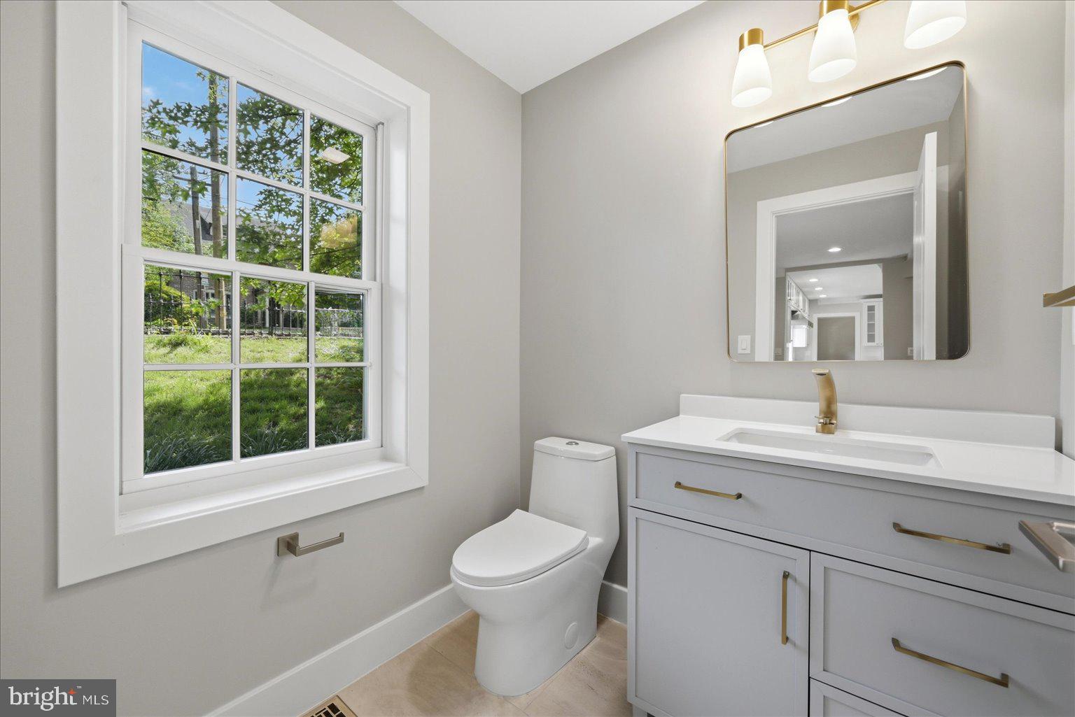 CLEVELAND PARK - Residential