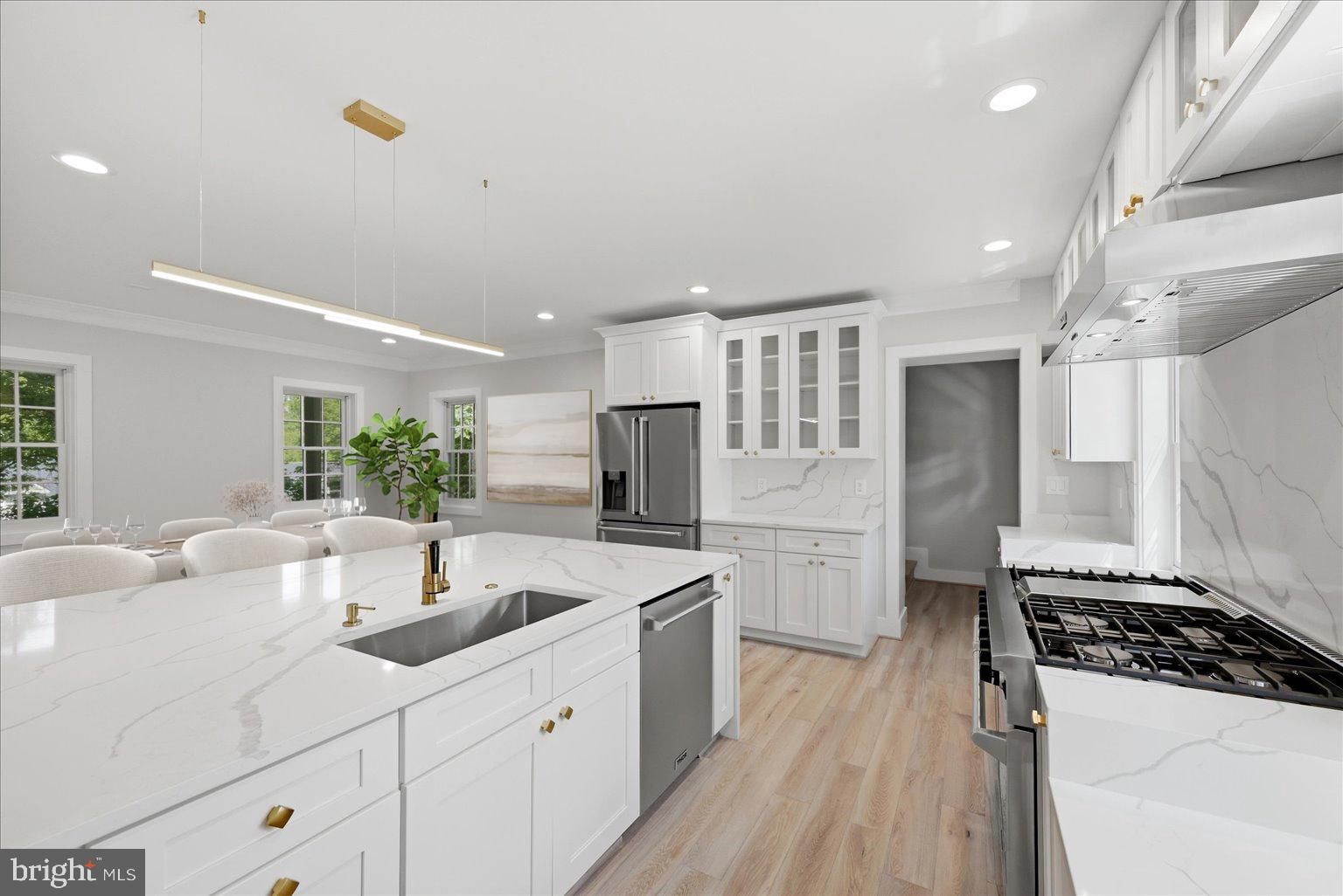 CLEVELAND PARK - Residential