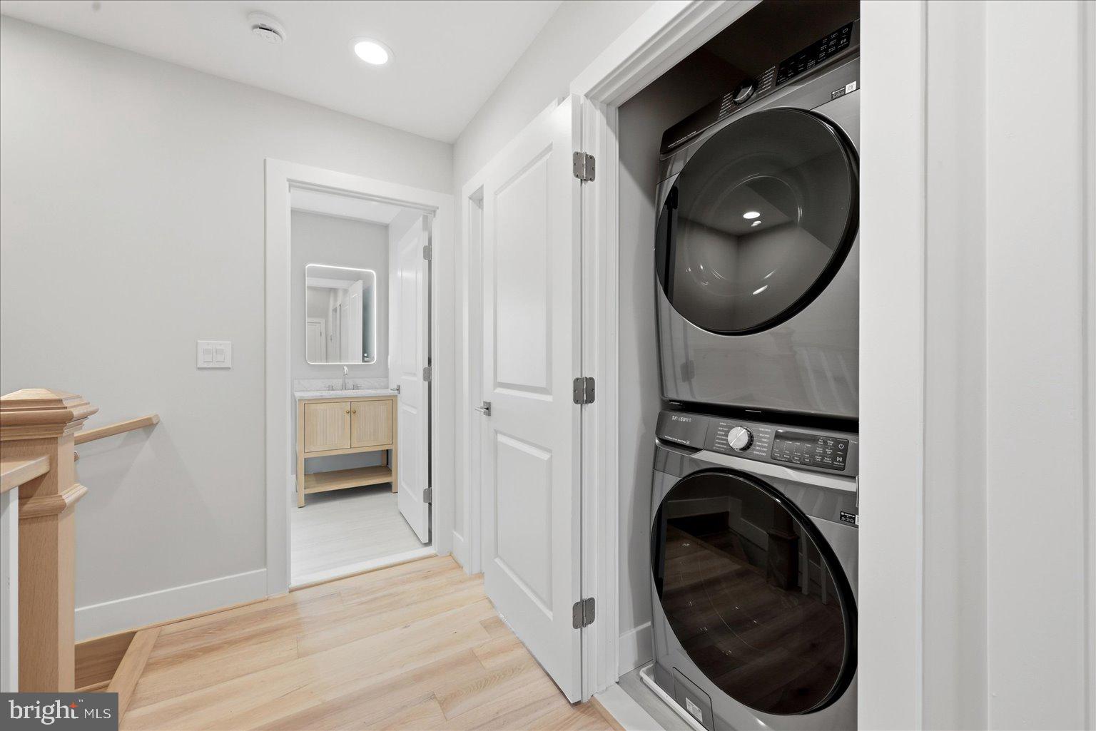 CLEVELAND PARK - Residential