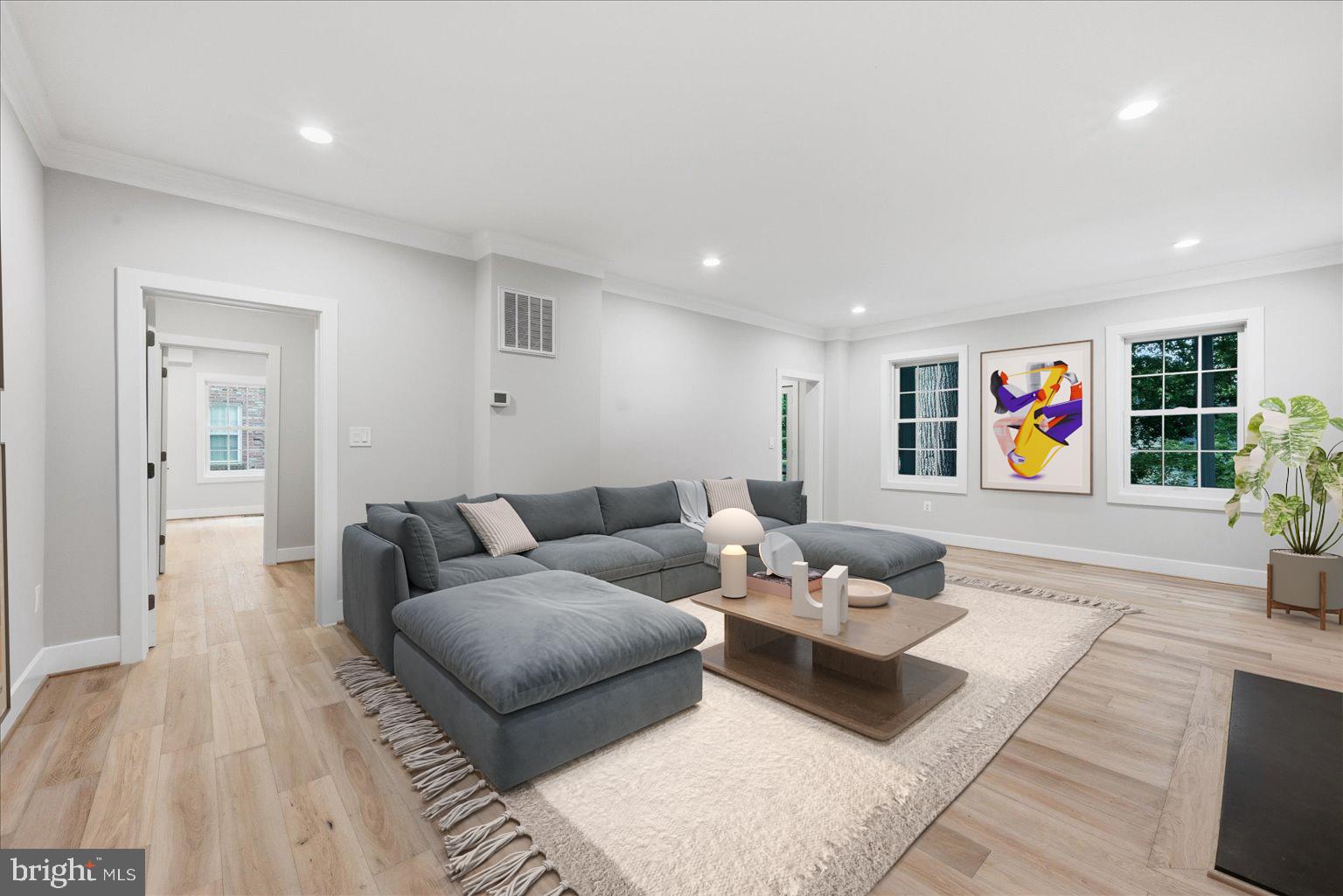 CLEVELAND PARK - Residential