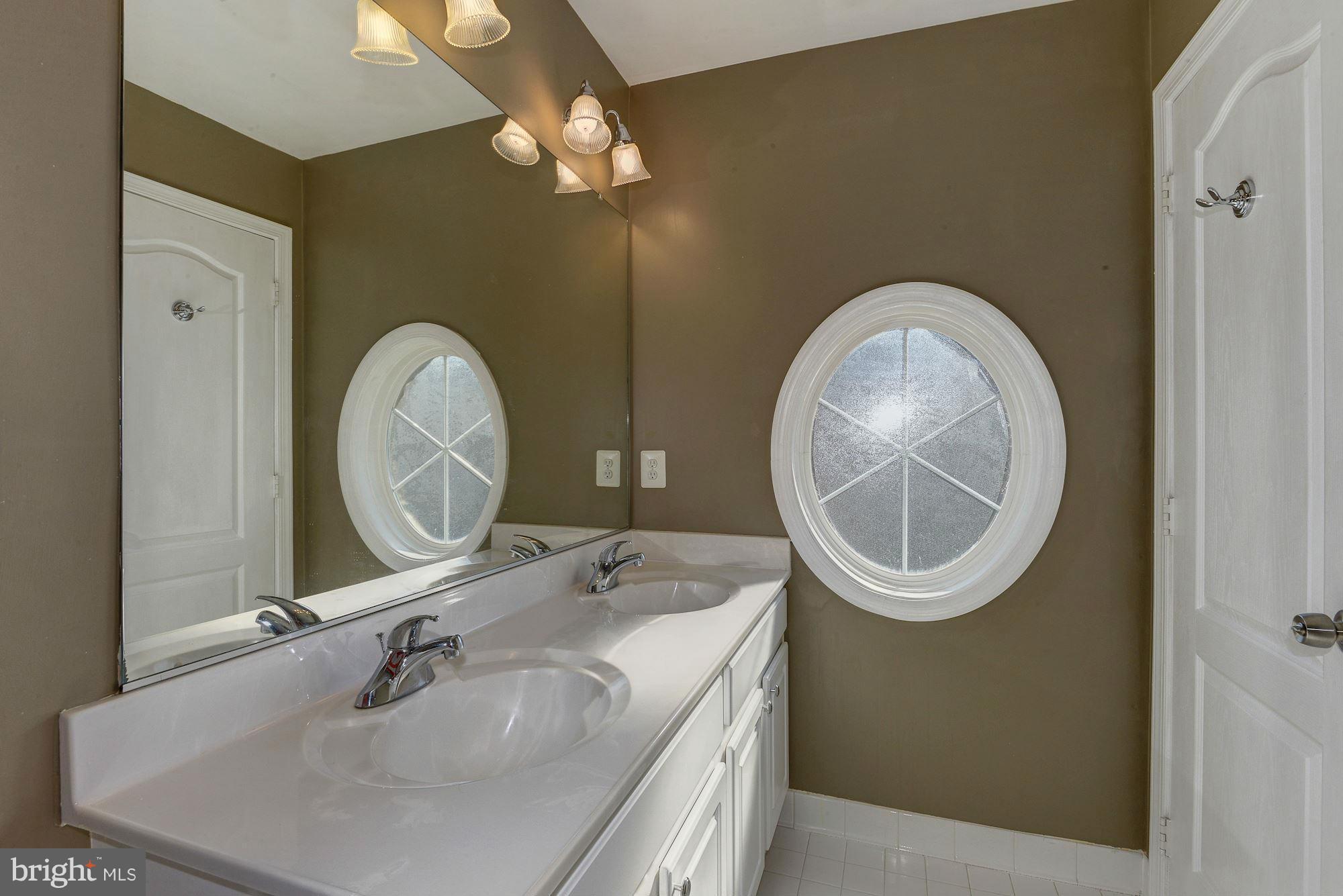 KING FARM BAILEYS COMMON - Residential