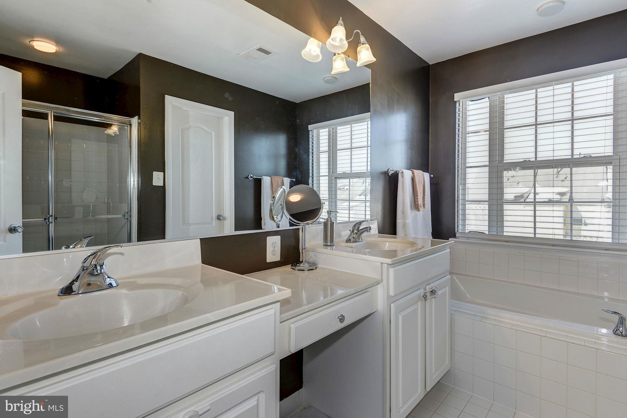 KING FARM BAILEYS COMMON - Residential