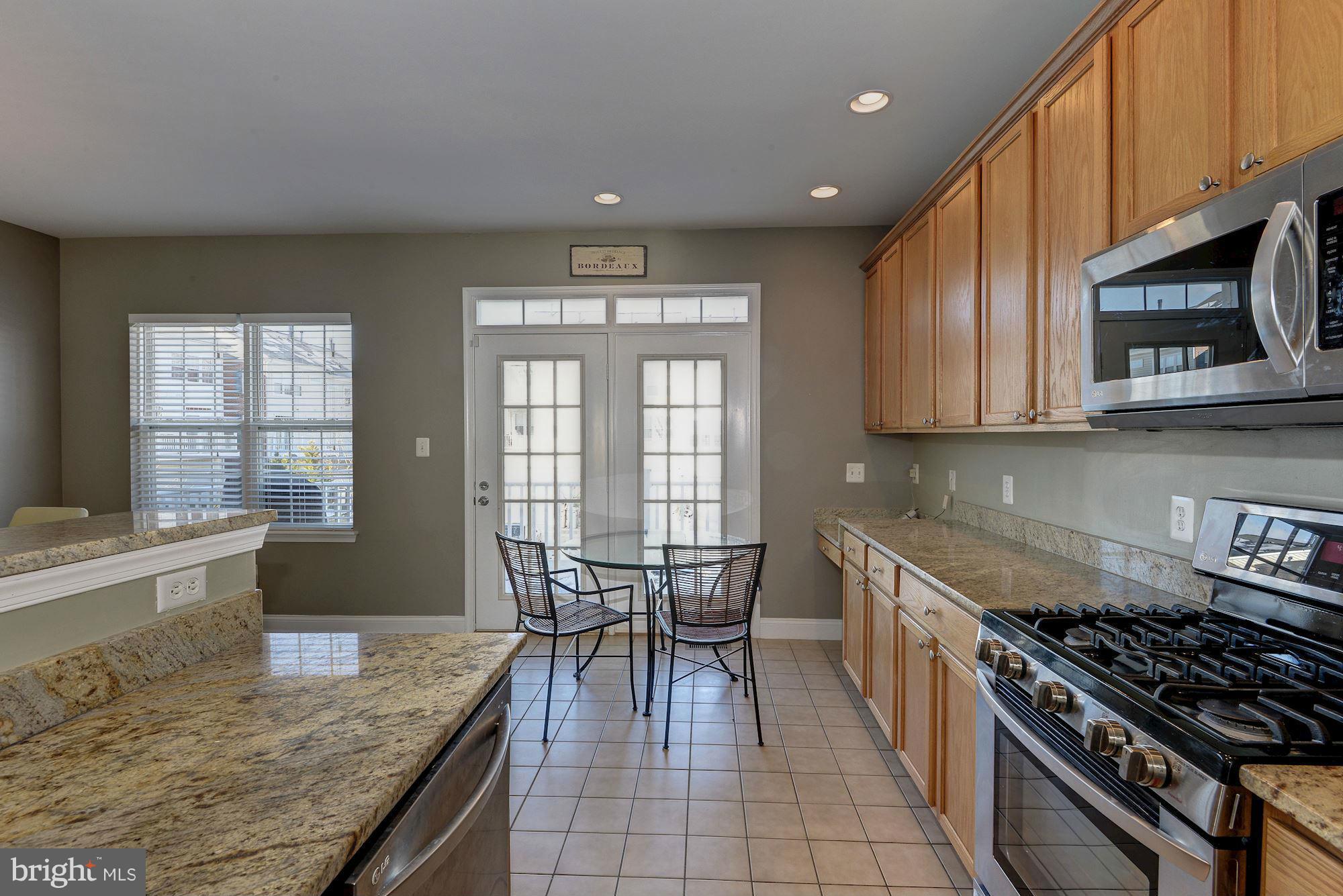 KING FARM BAILEYS COMMON - Residential