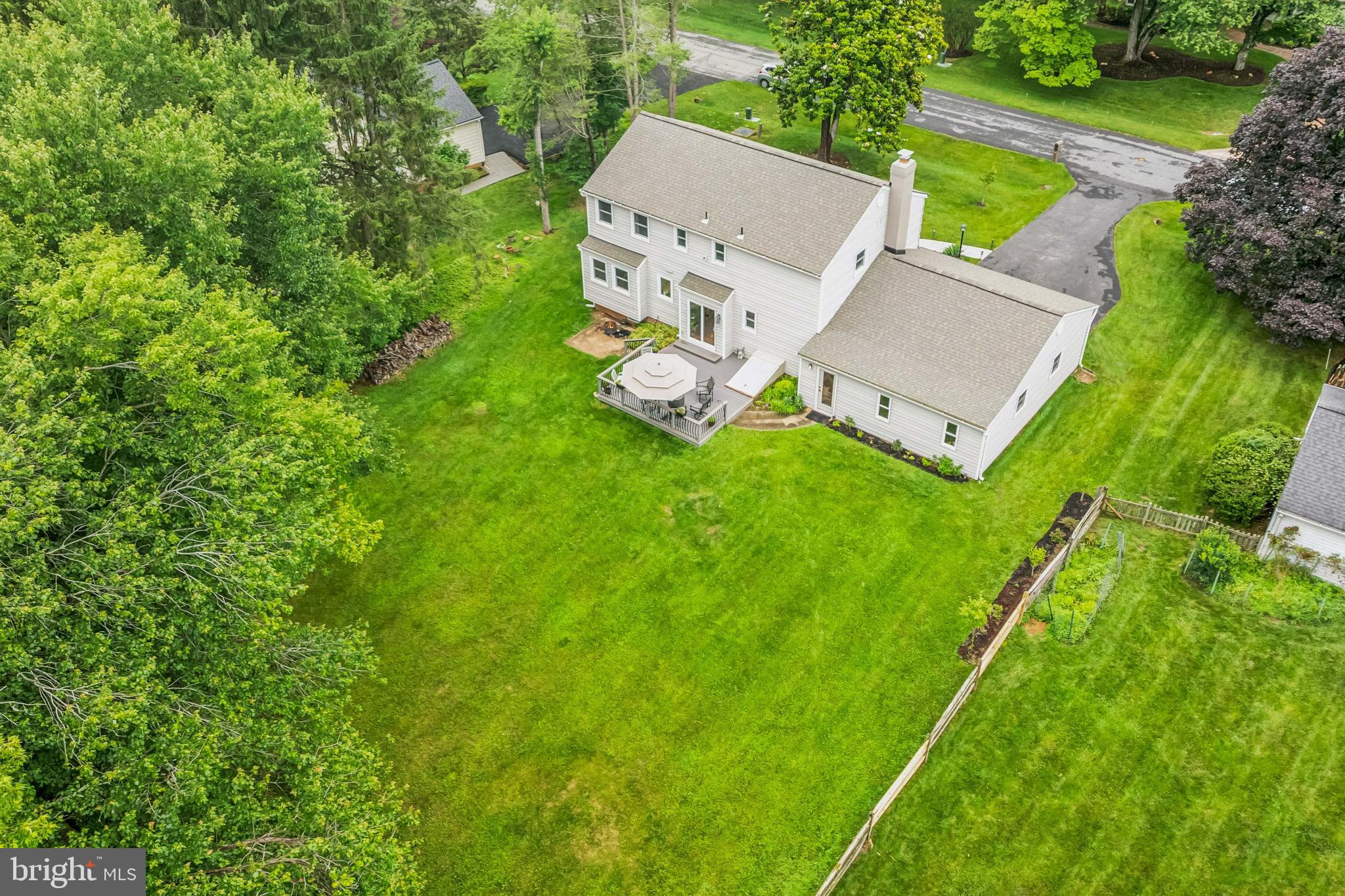 NORBECK ESTATES - Residential