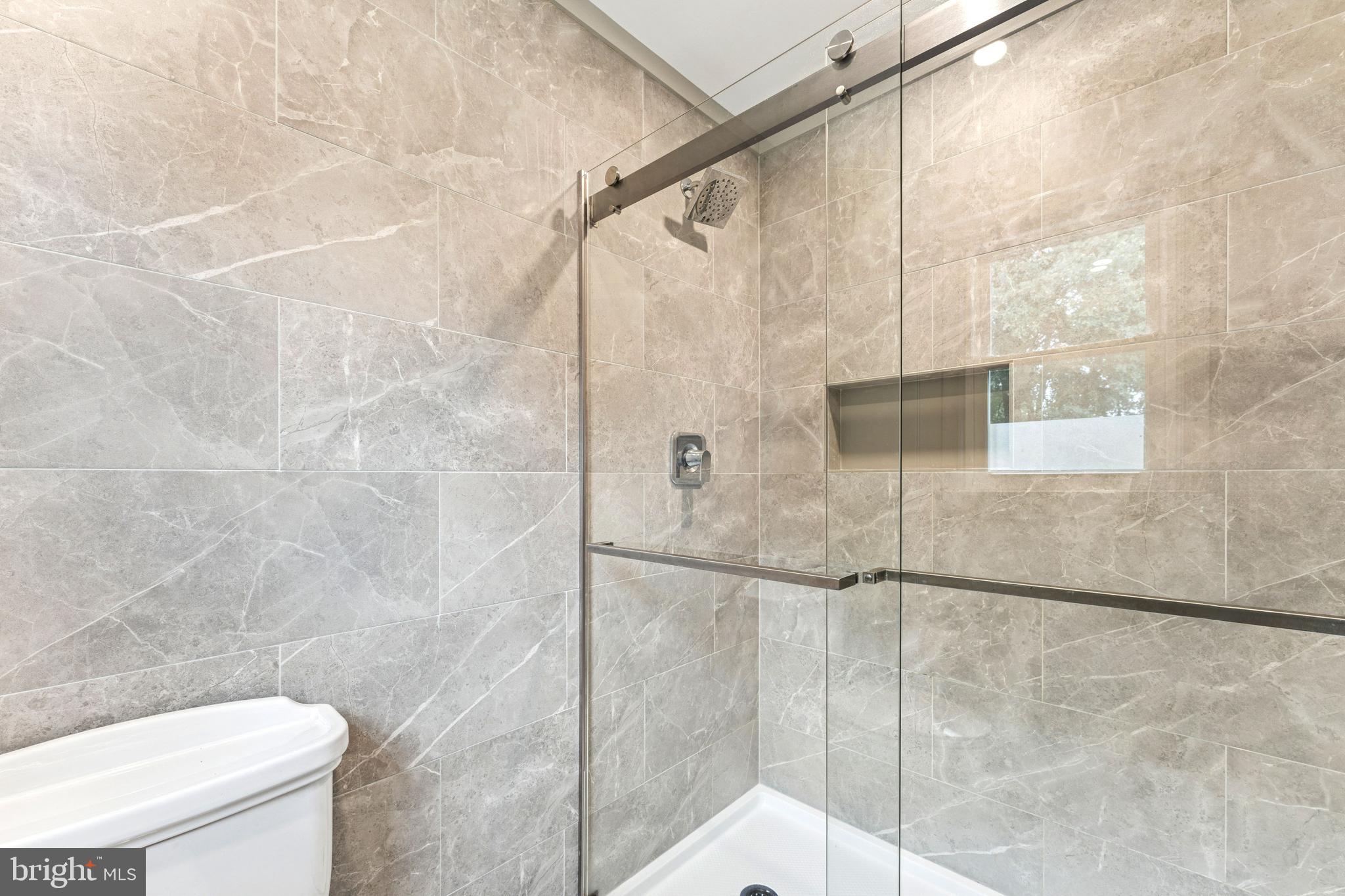 NORBECK ESTATES - Residential