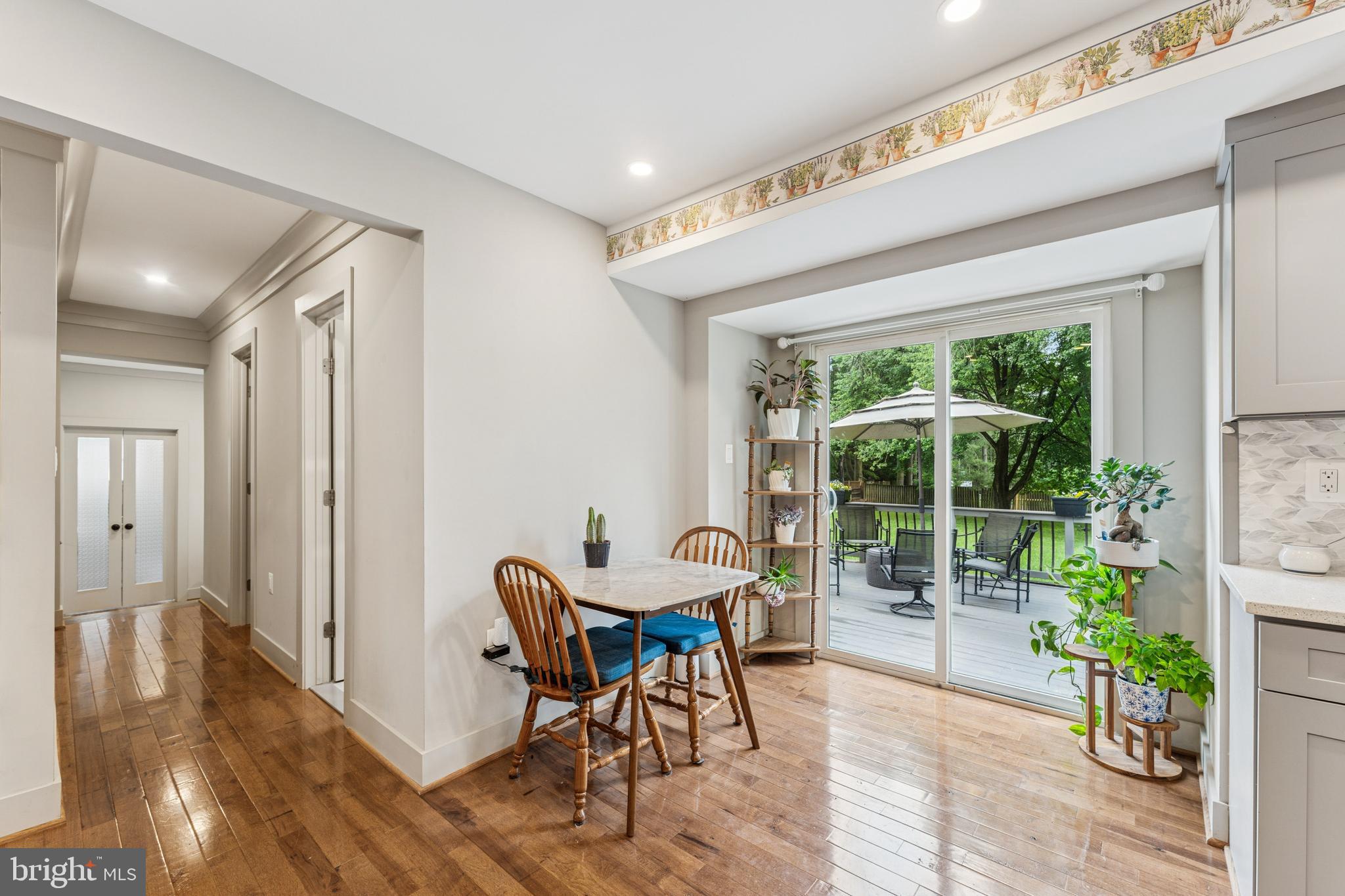 NORBECK ESTATES - Residential