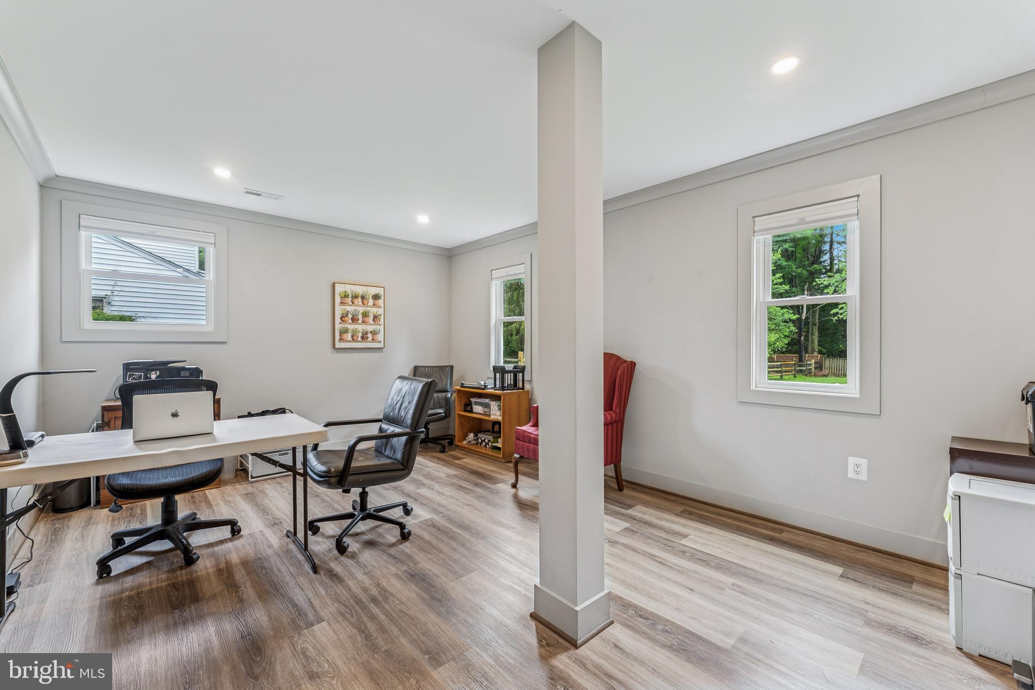 NORBECK ESTATES - Residential