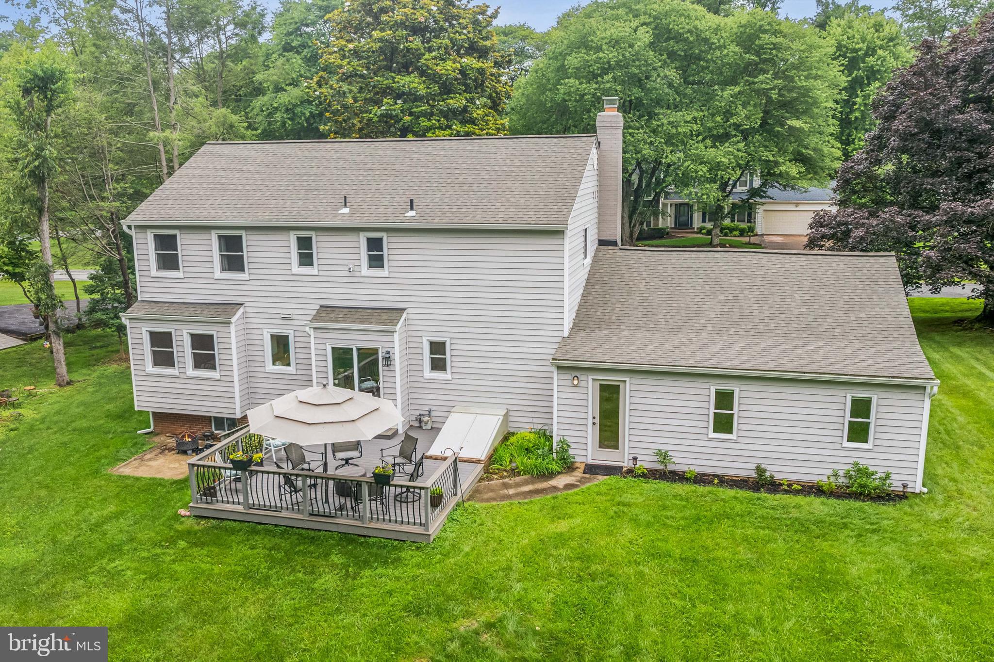 NORBECK ESTATES - Residential