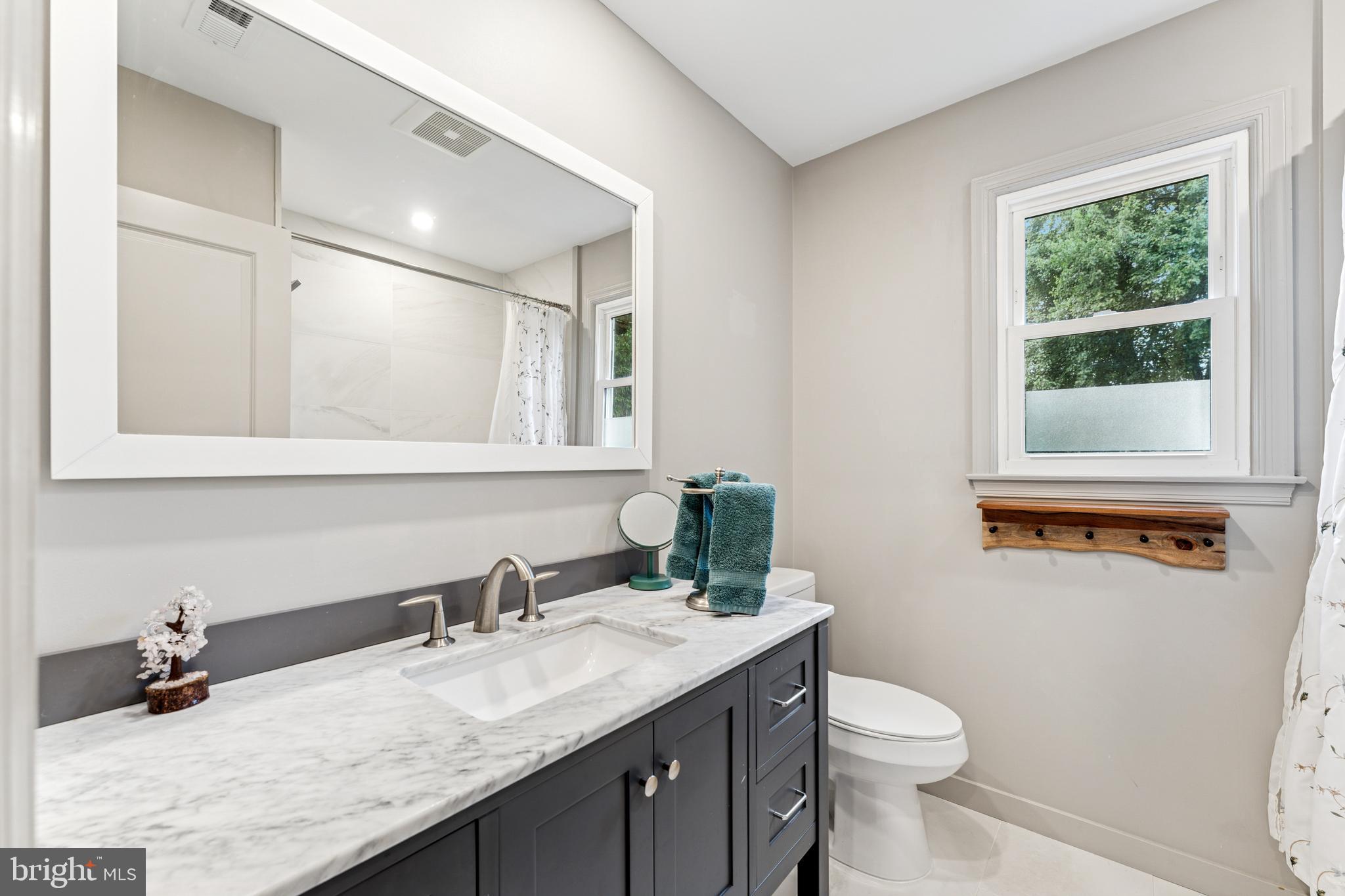 NORBECK ESTATES - Residential