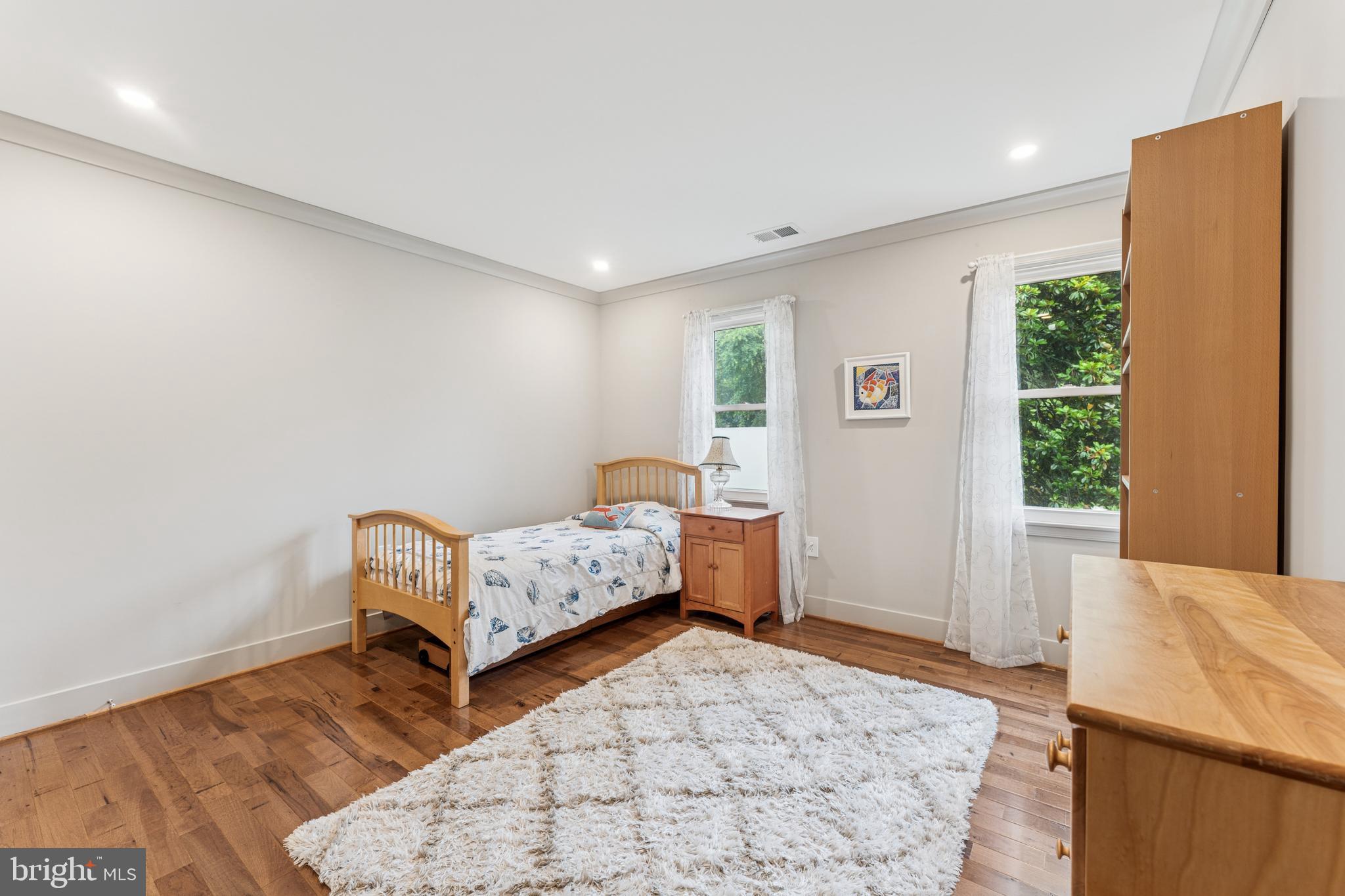 NORBECK ESTATES - Residential