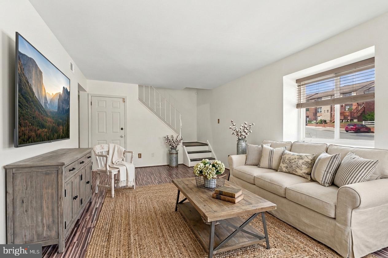 5200 HILLTOP DRIVE U-9 / #414