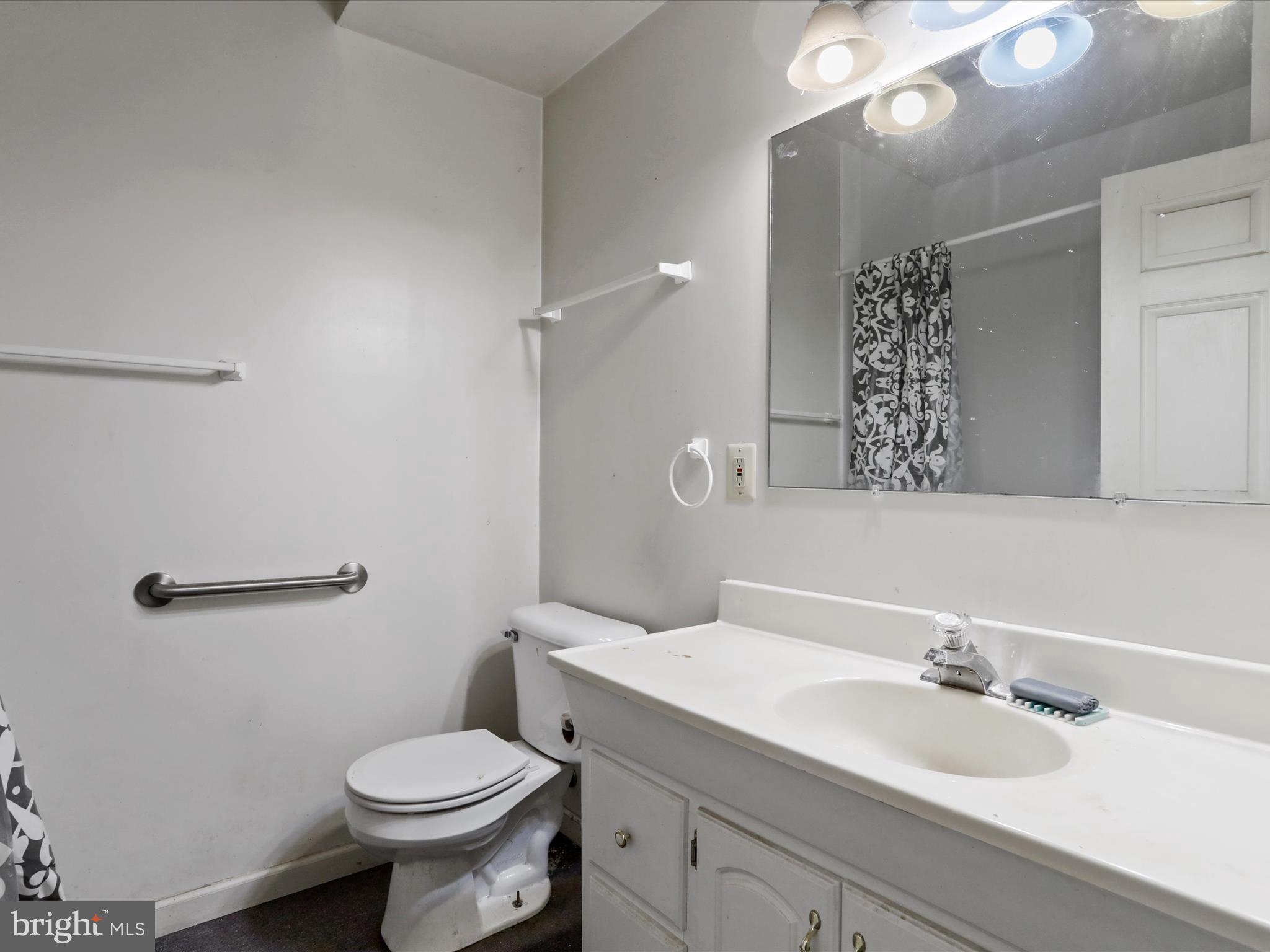 BARNES MILL ESTATES - Residential