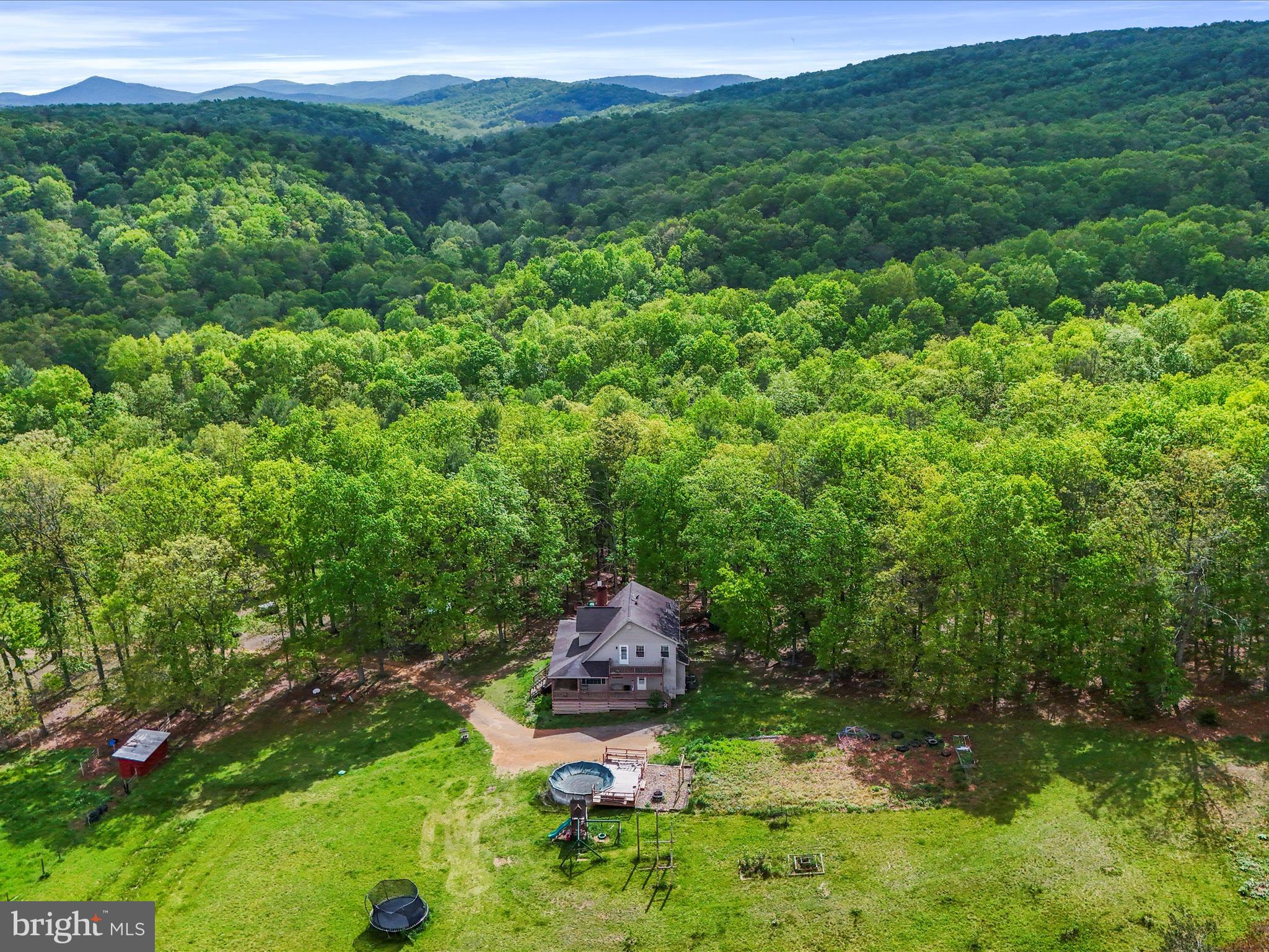 BARNES MILL ESTATES - Residential
