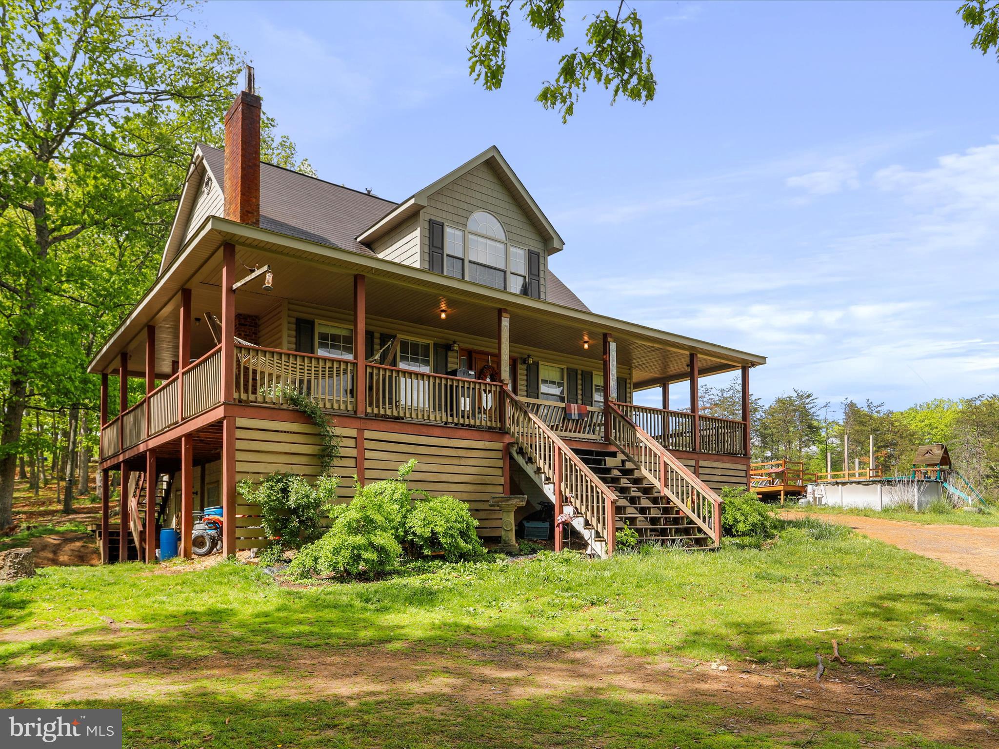 BARNES MILL ESTATES - Residential