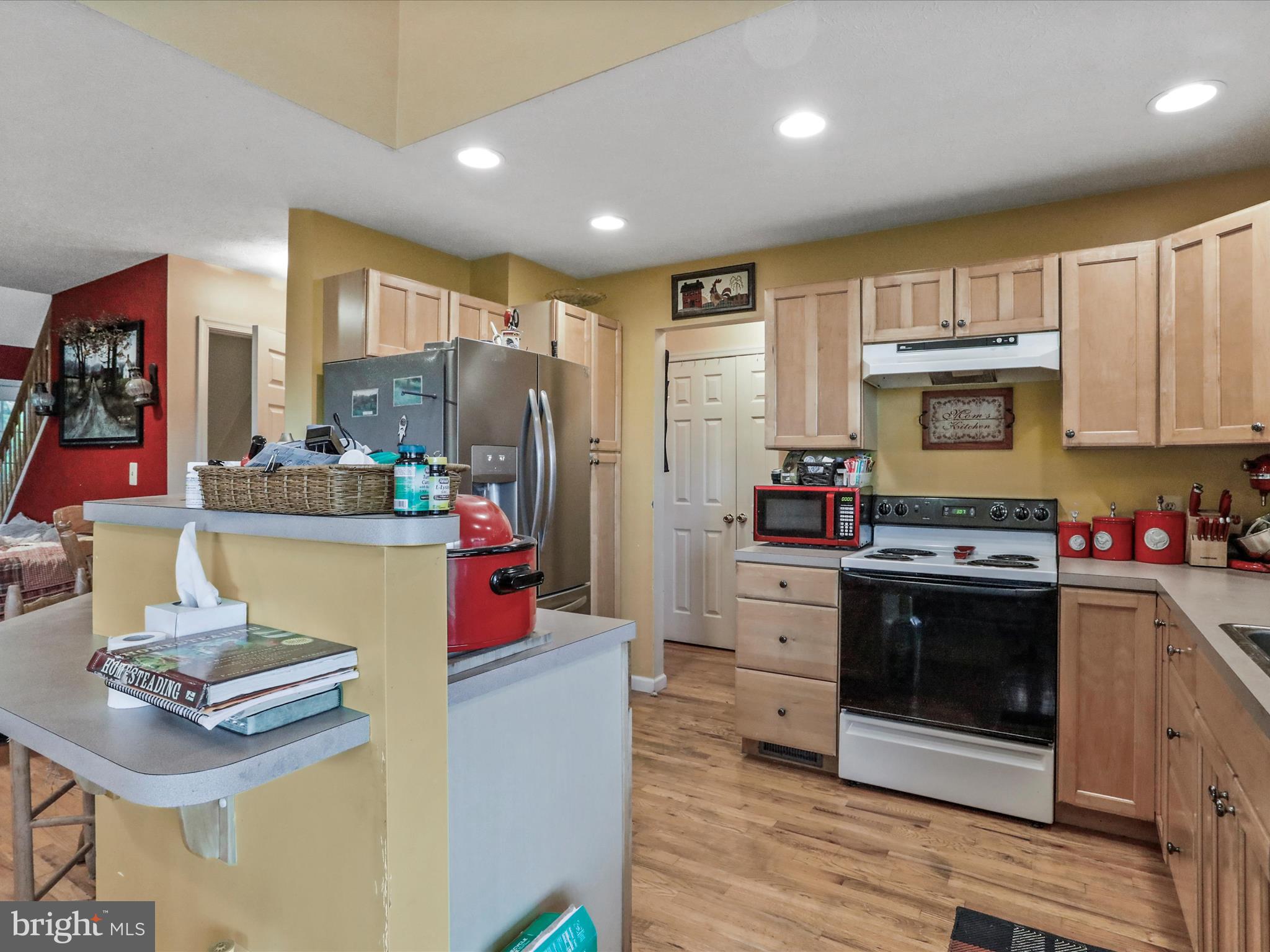 BARNES MILL ESTATES - Residential