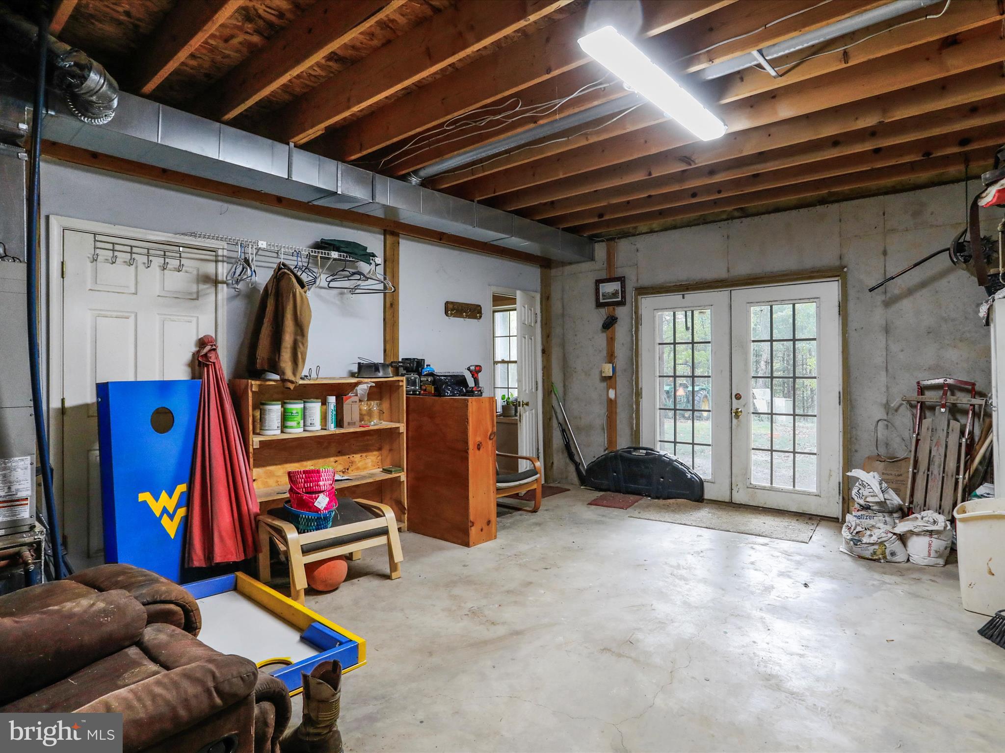 BARNES MILL ESTATES - Residential