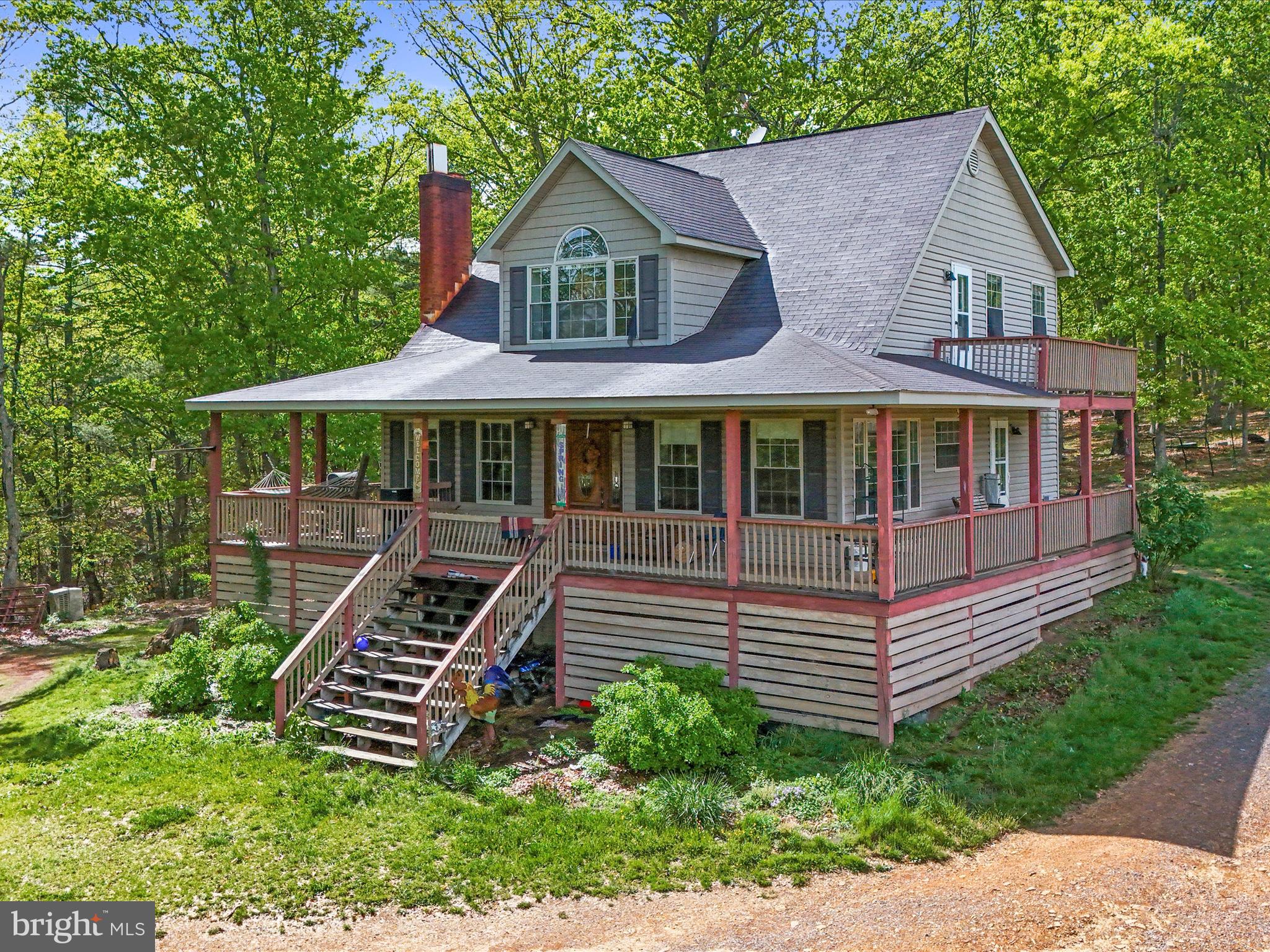 921 W BARNES MILL DRIVE
