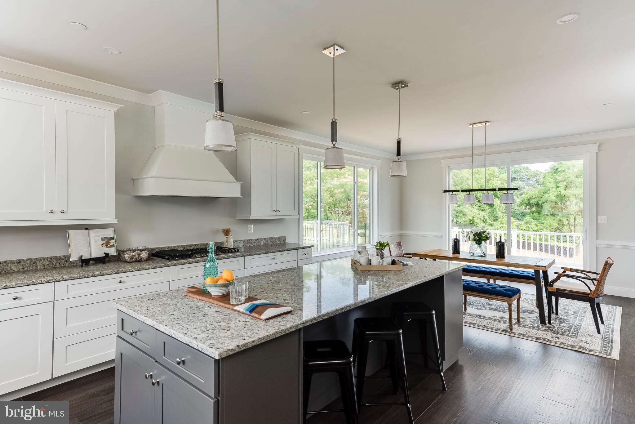 SOUTH RIVER CROSSING - Residential