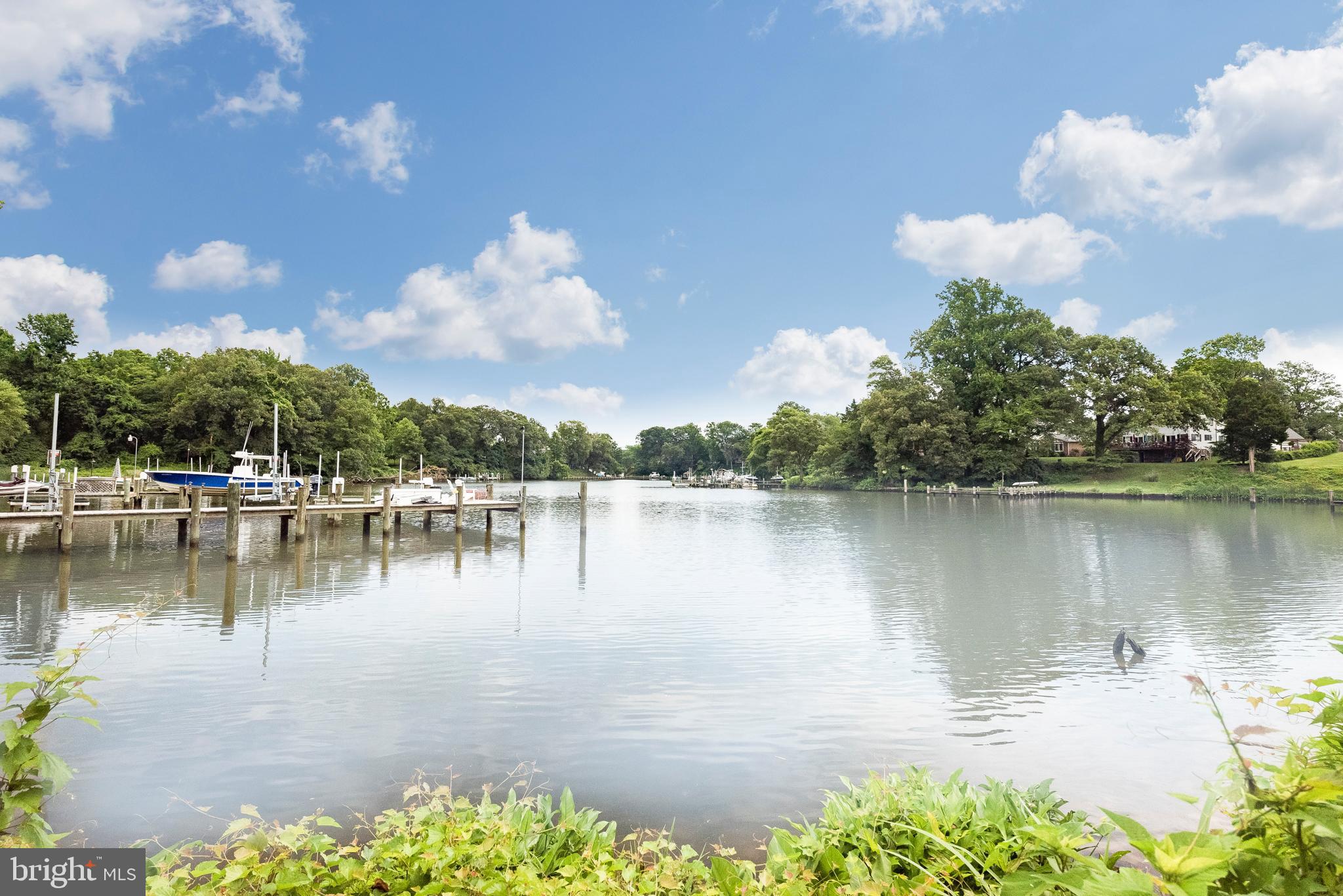 SOUTH RIVER CROSSING - Residential