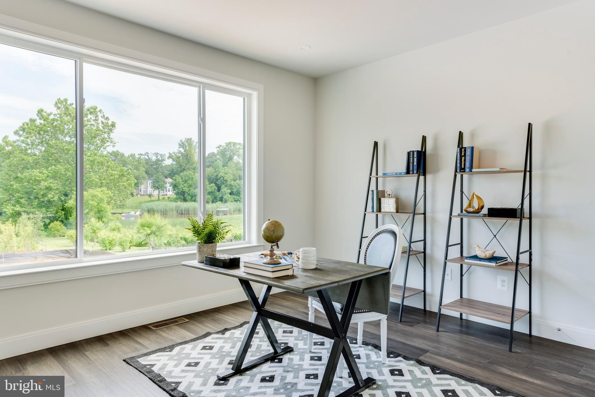 SOUTH RIVER CROSSING - Residential