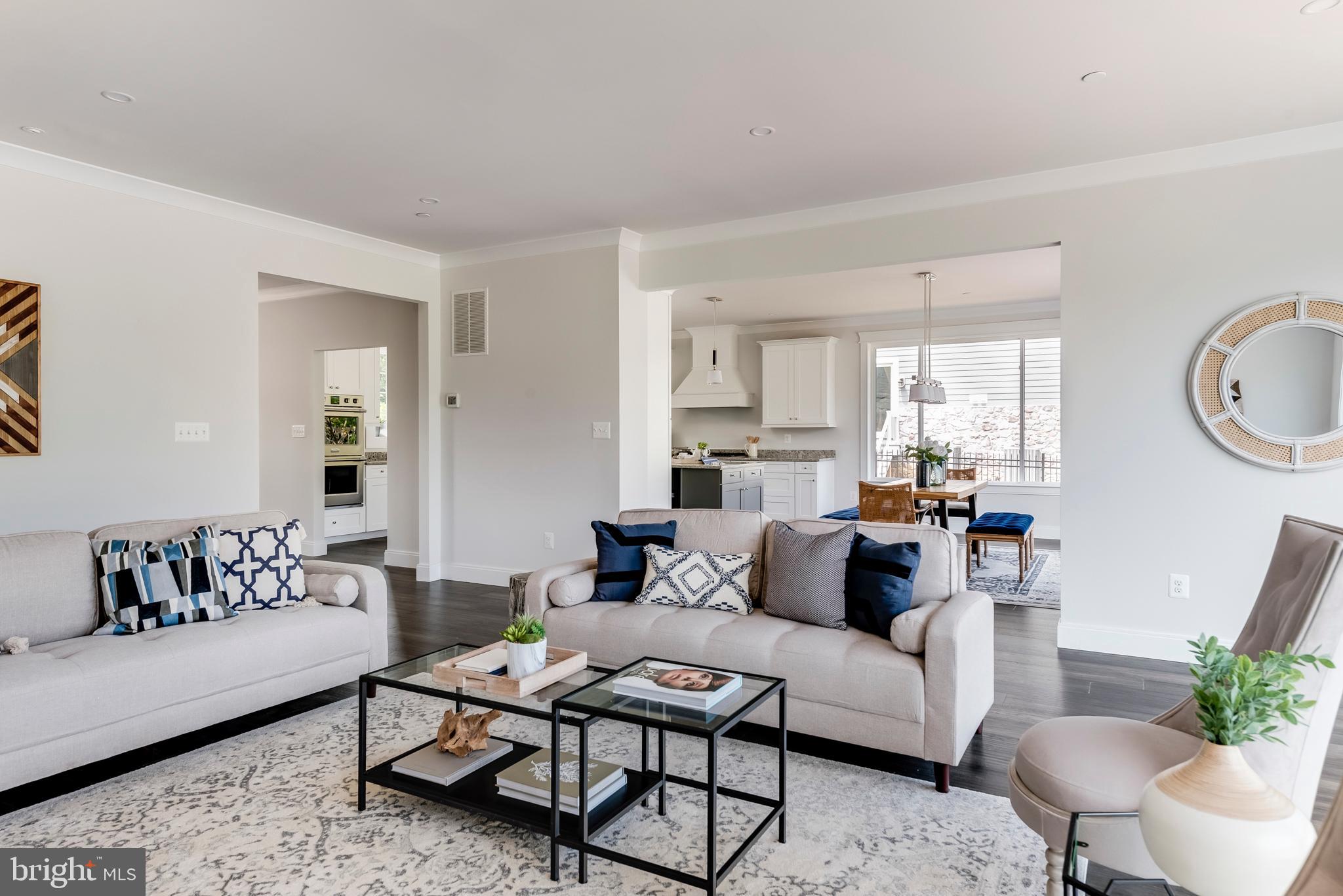 SOUTH RIVER CROSSING - Residential