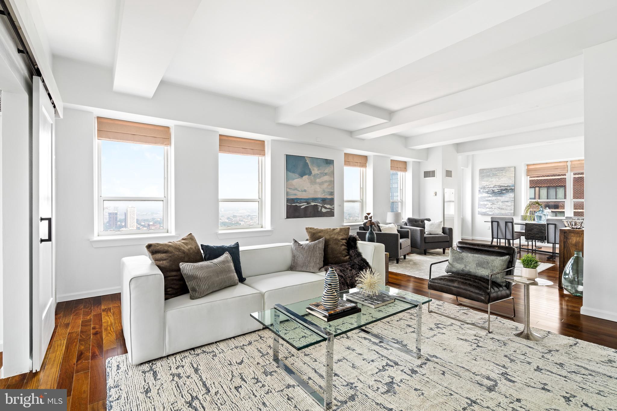 AVENUE OF THE ARTS - Residential