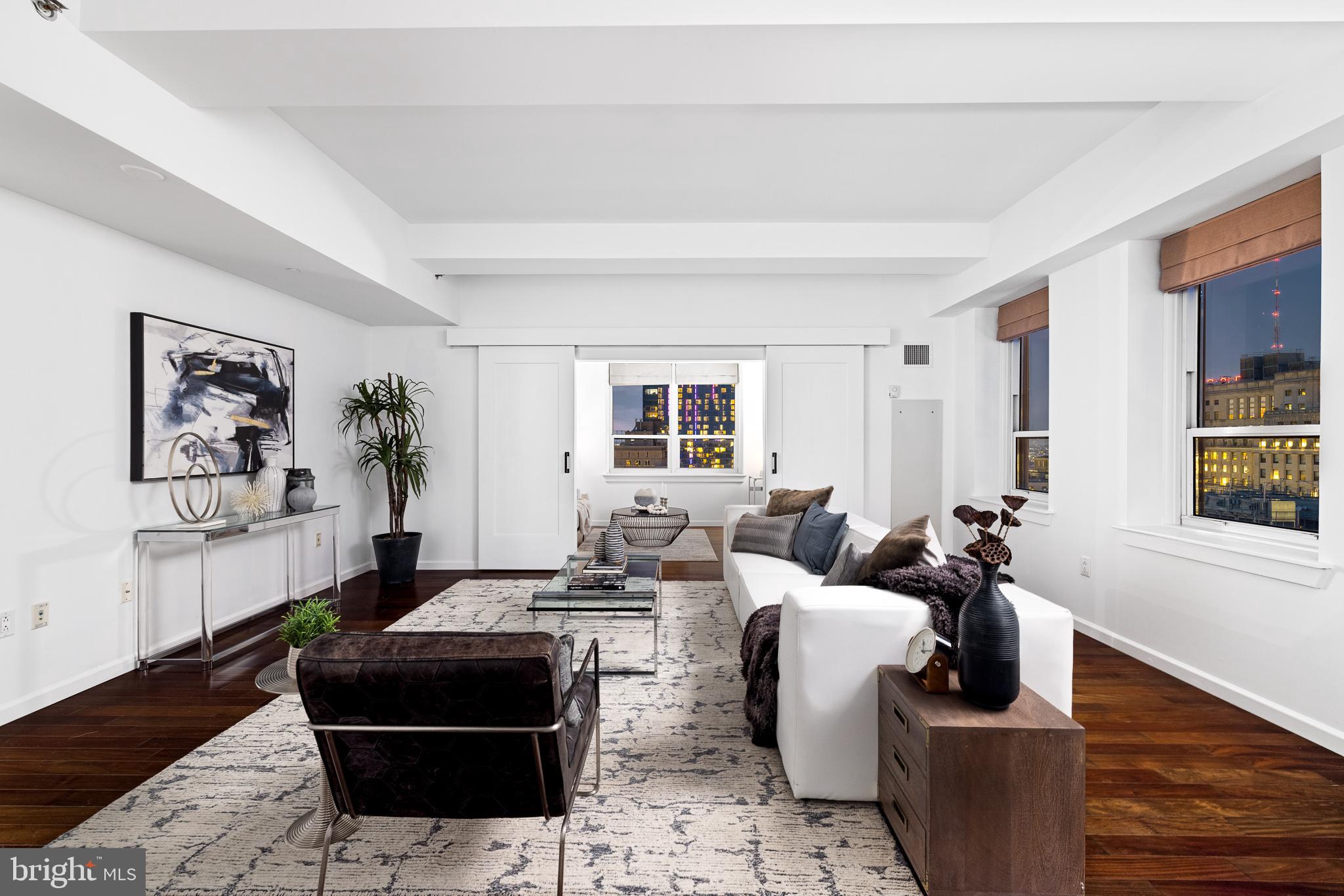 AVENUE OF THE ARTS - Residential