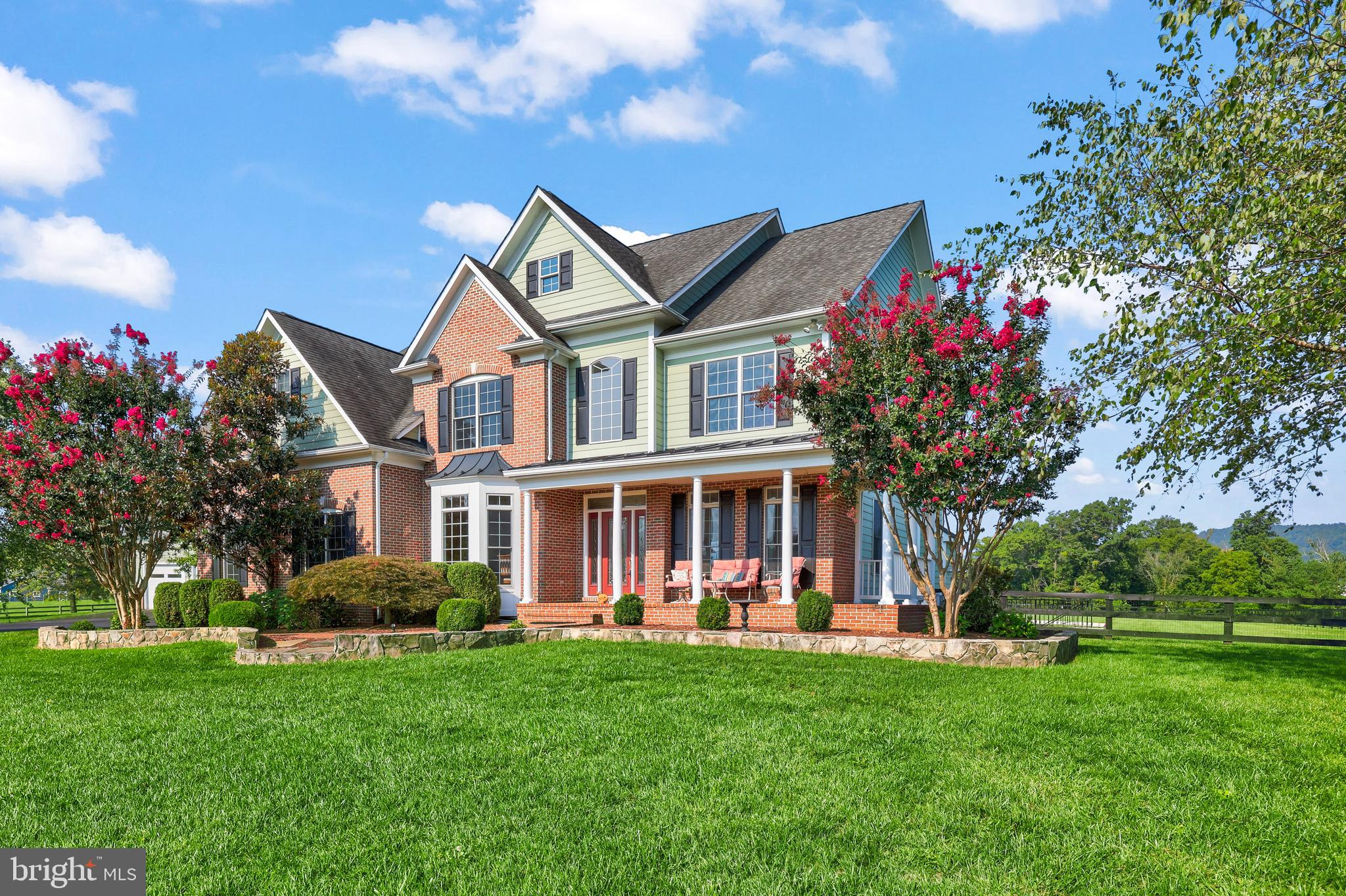 ROLLING MEADOWS - Residential