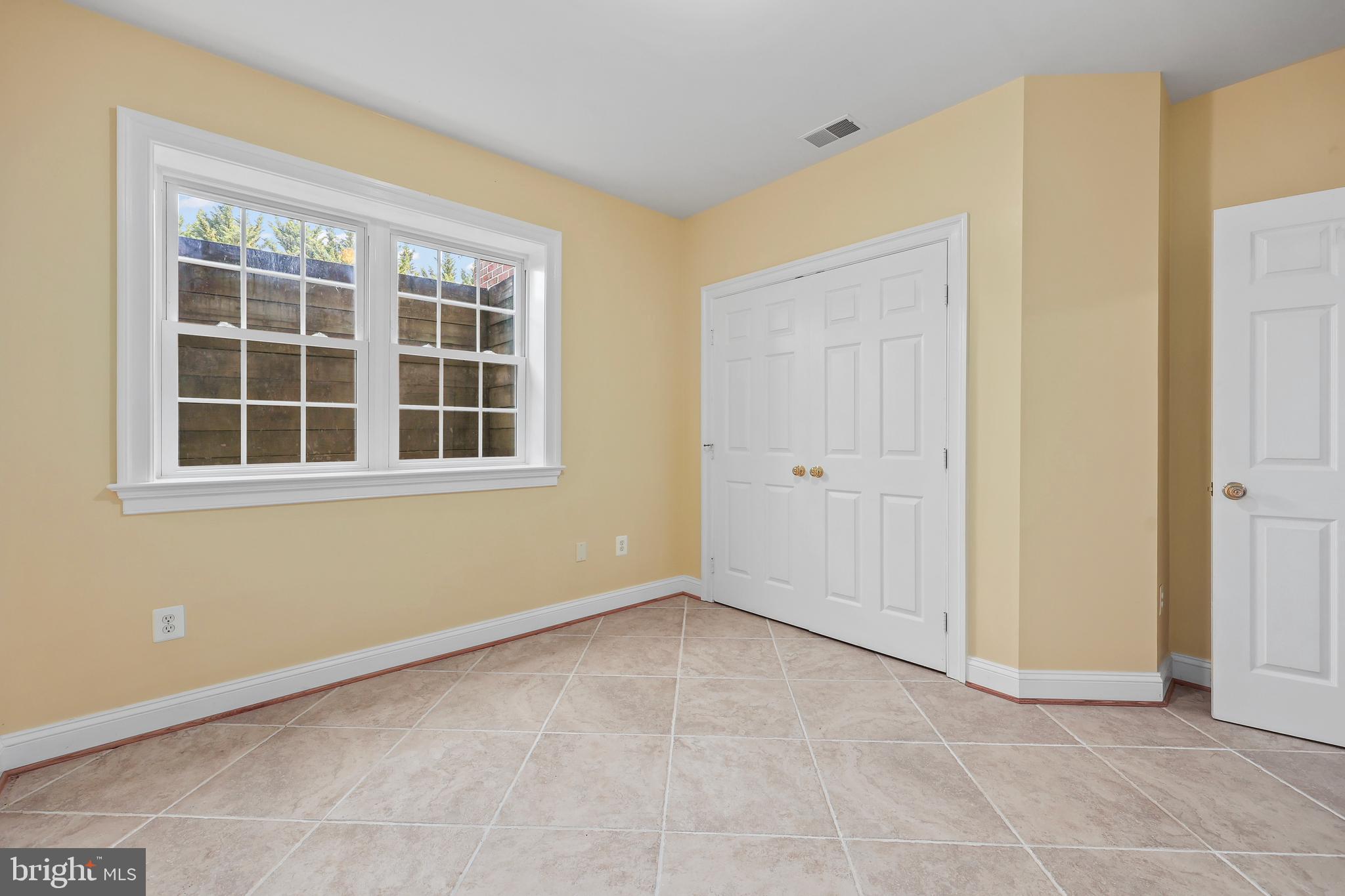 ROLLING MEADOWS - Residential