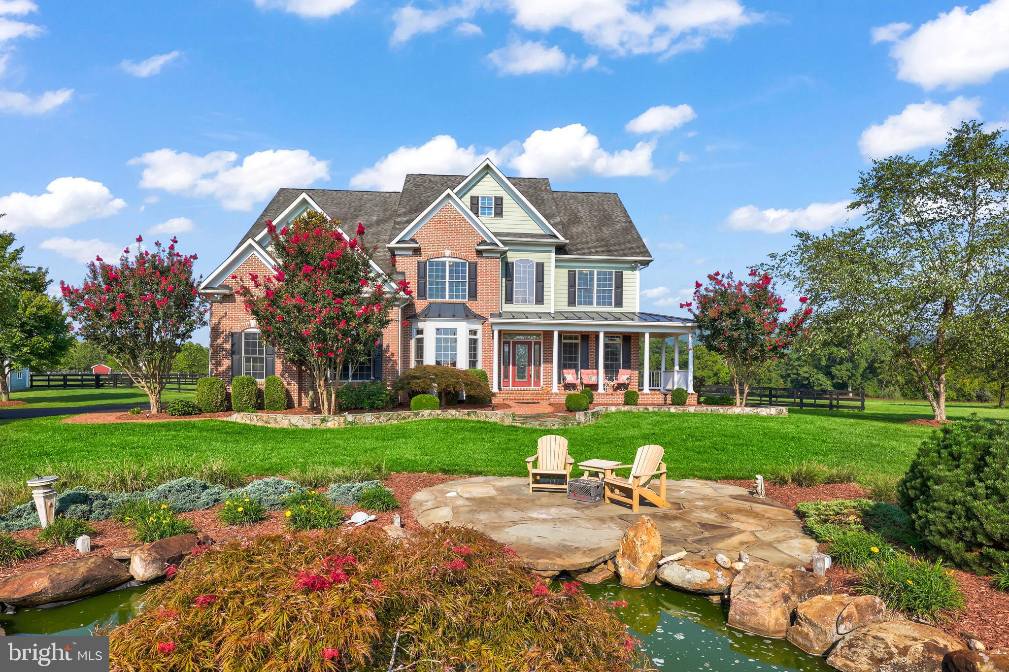 ROLLING MEADOWS - Residential