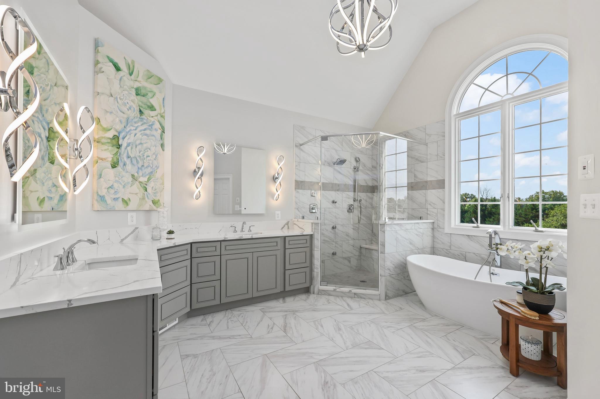 ROLLING MEADOWS - Residential