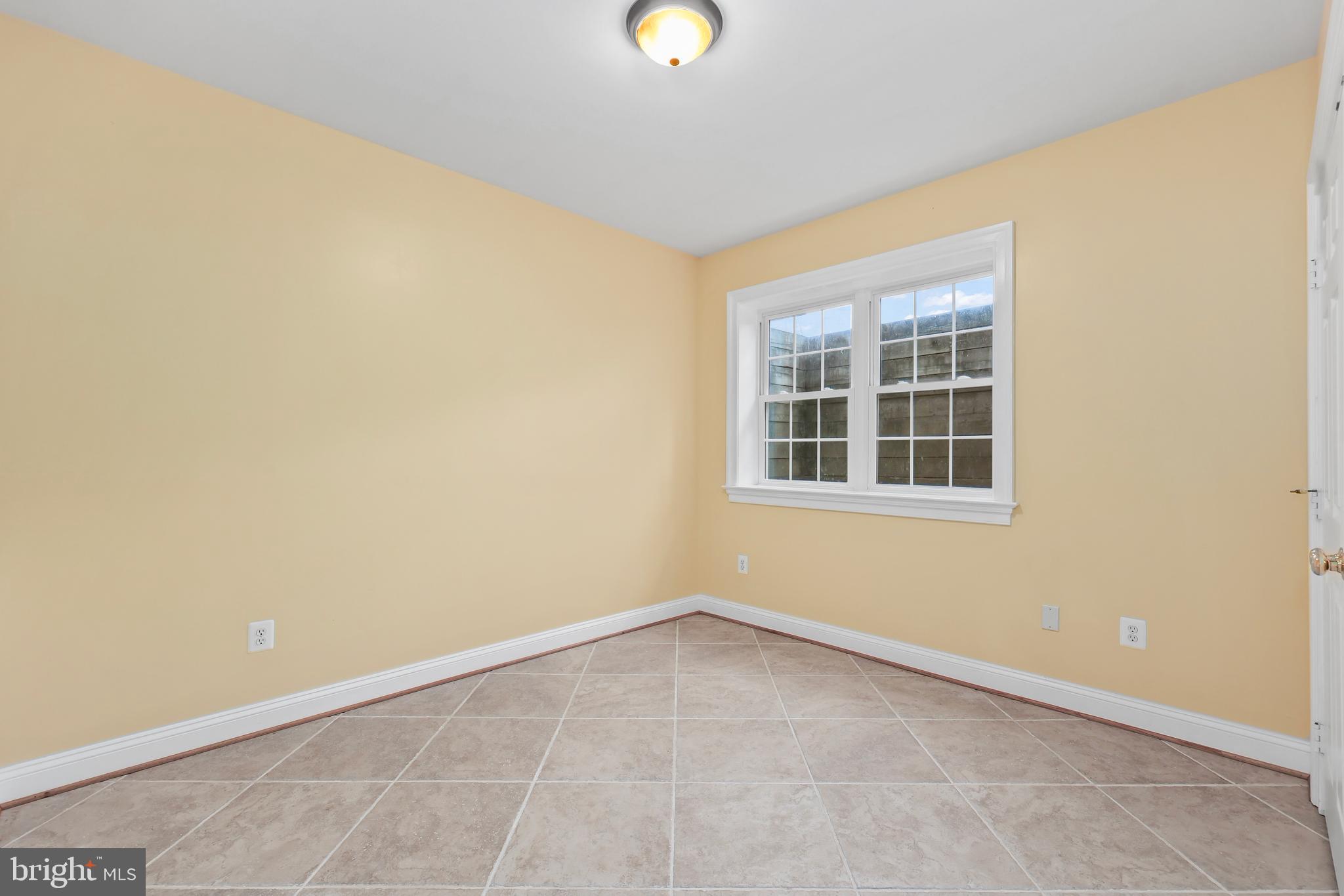 ROLLING MEADOWS - Residential