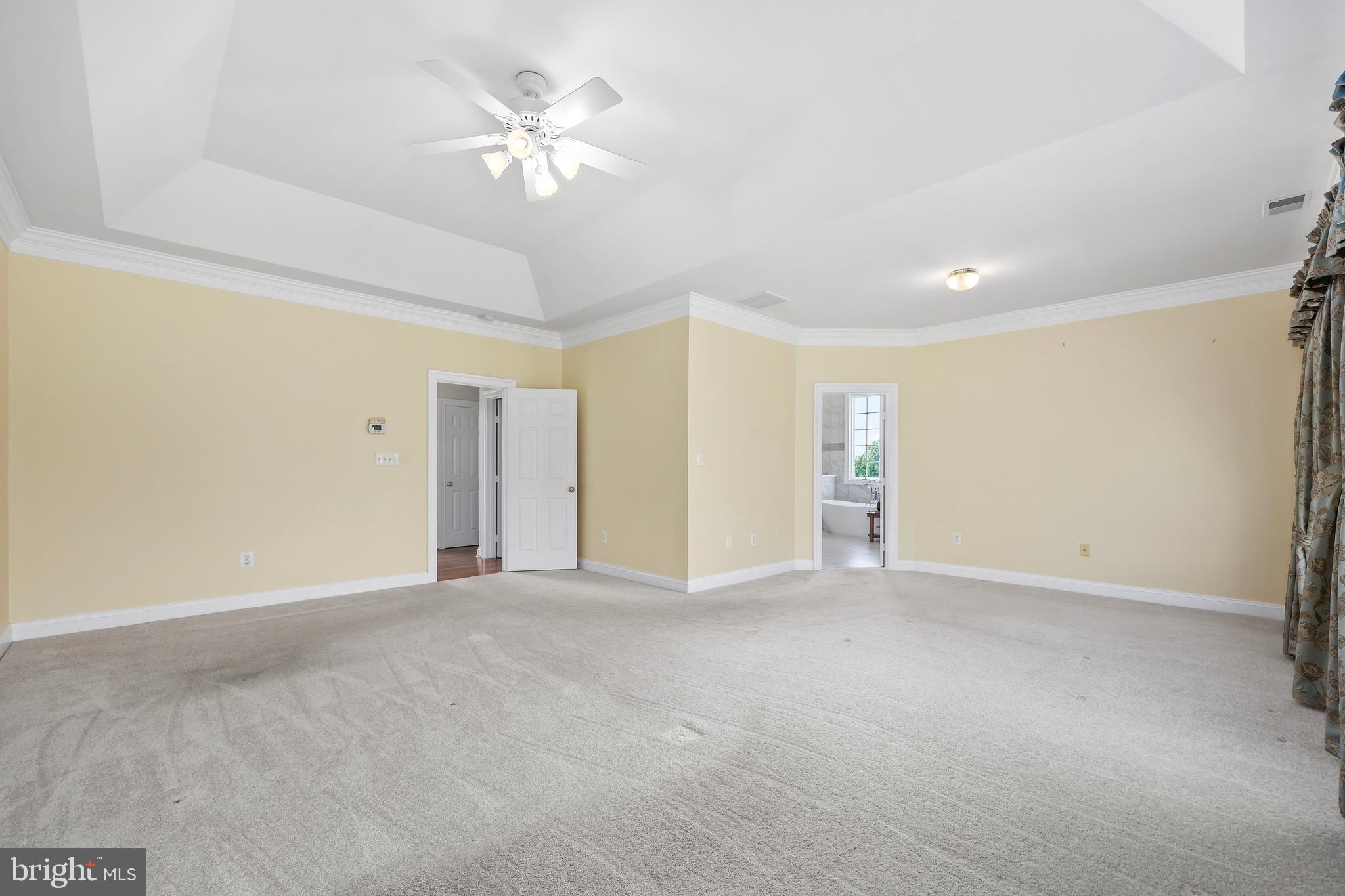 ROLLING MEADOWS - Residential